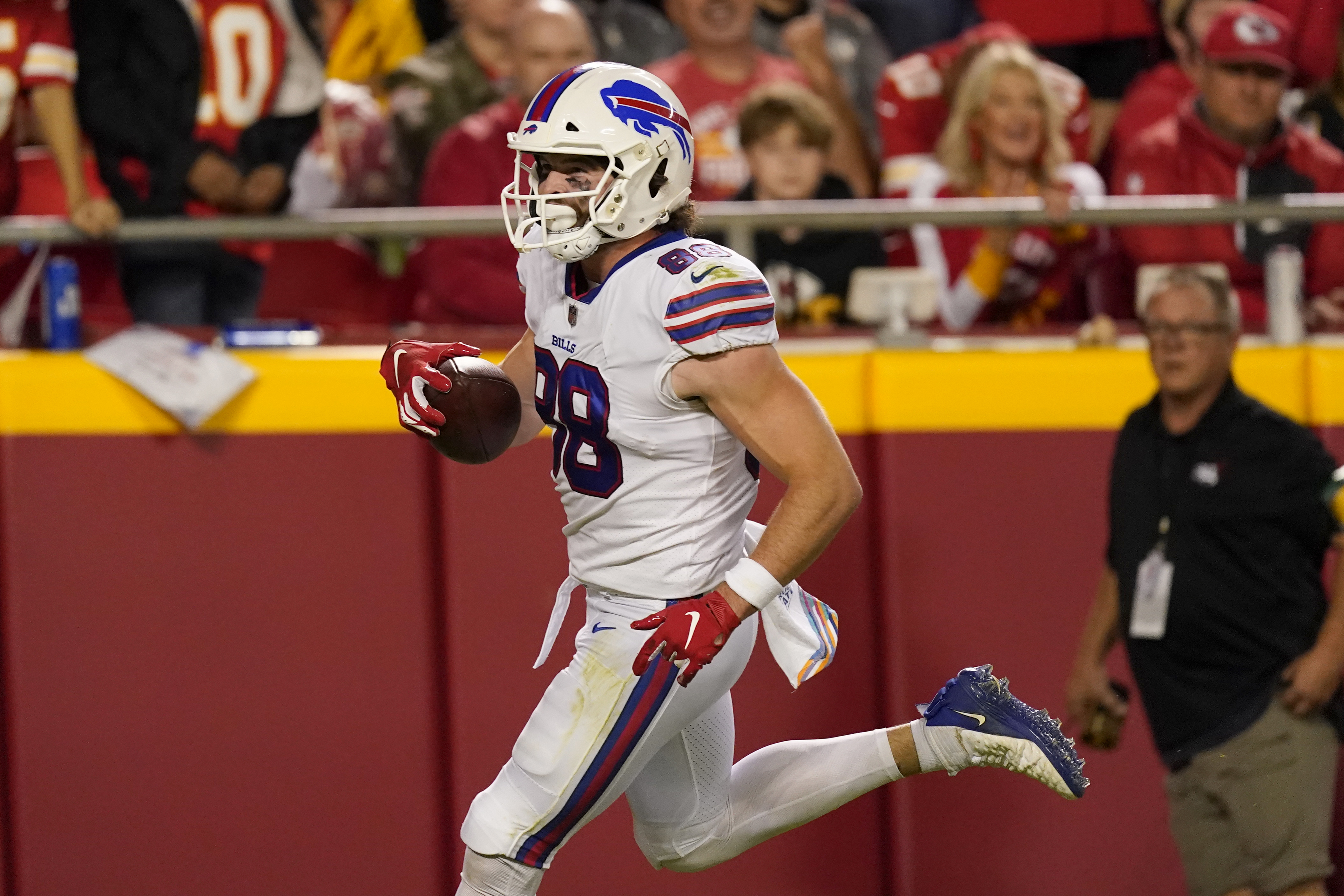 Allen, Bills beat Chiefs 38-20 in AFC title game rematch