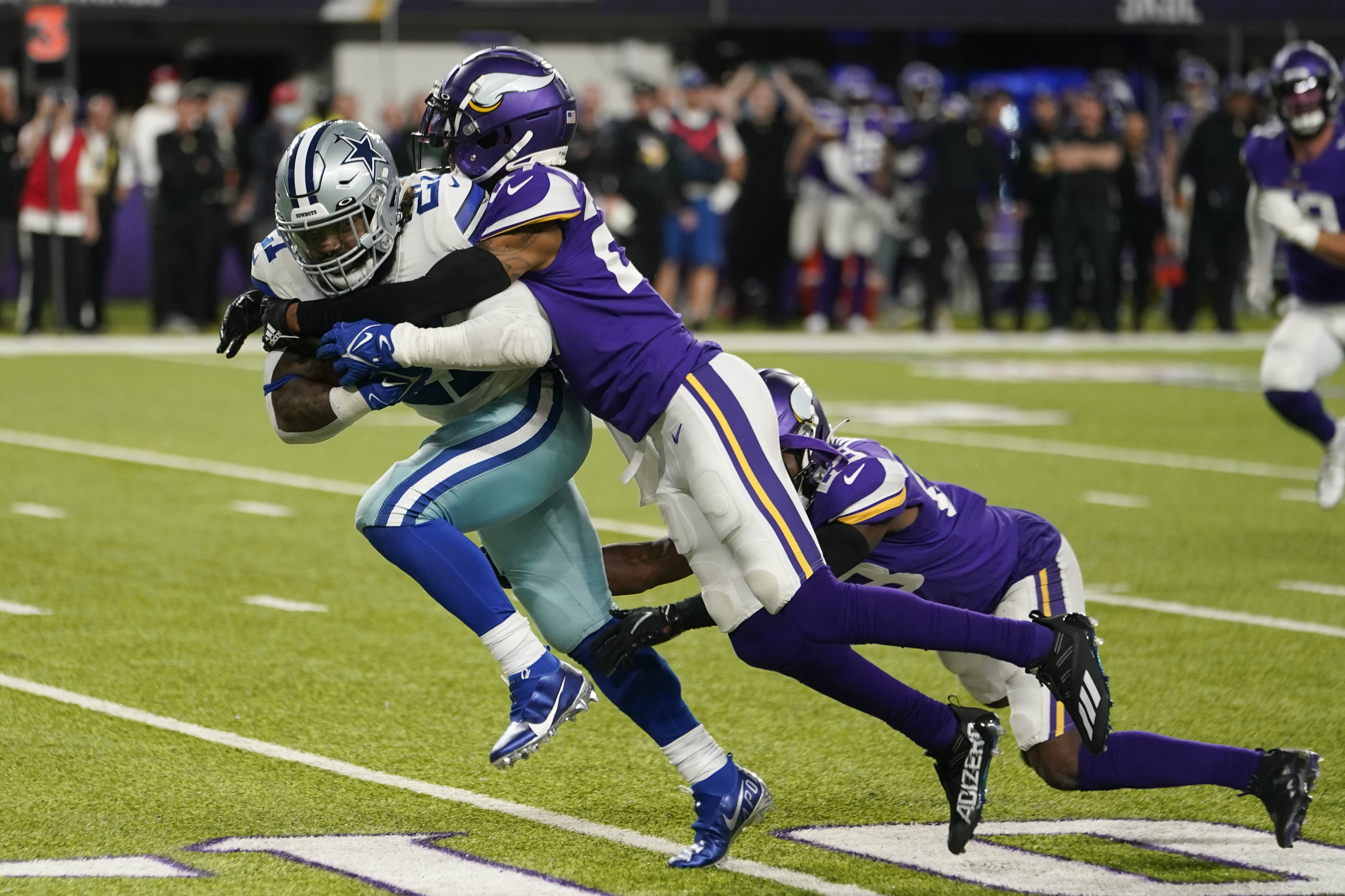 Sunday's NFL: Dak down, CMU's Cooper Rush passes Cowboys past Vikings