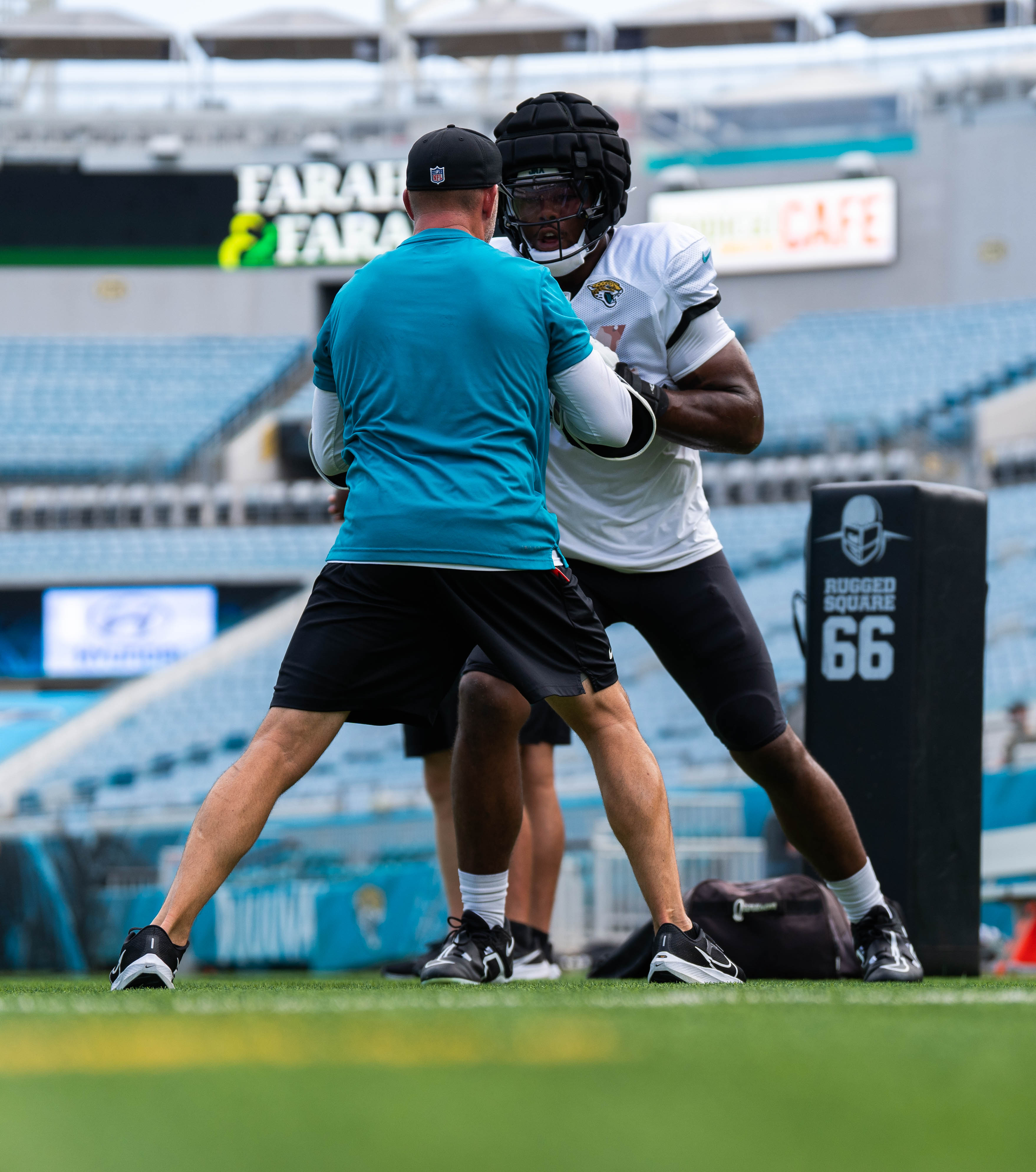 Photo gallery: Jaguars training camp at EverBank Stadium on Saturday