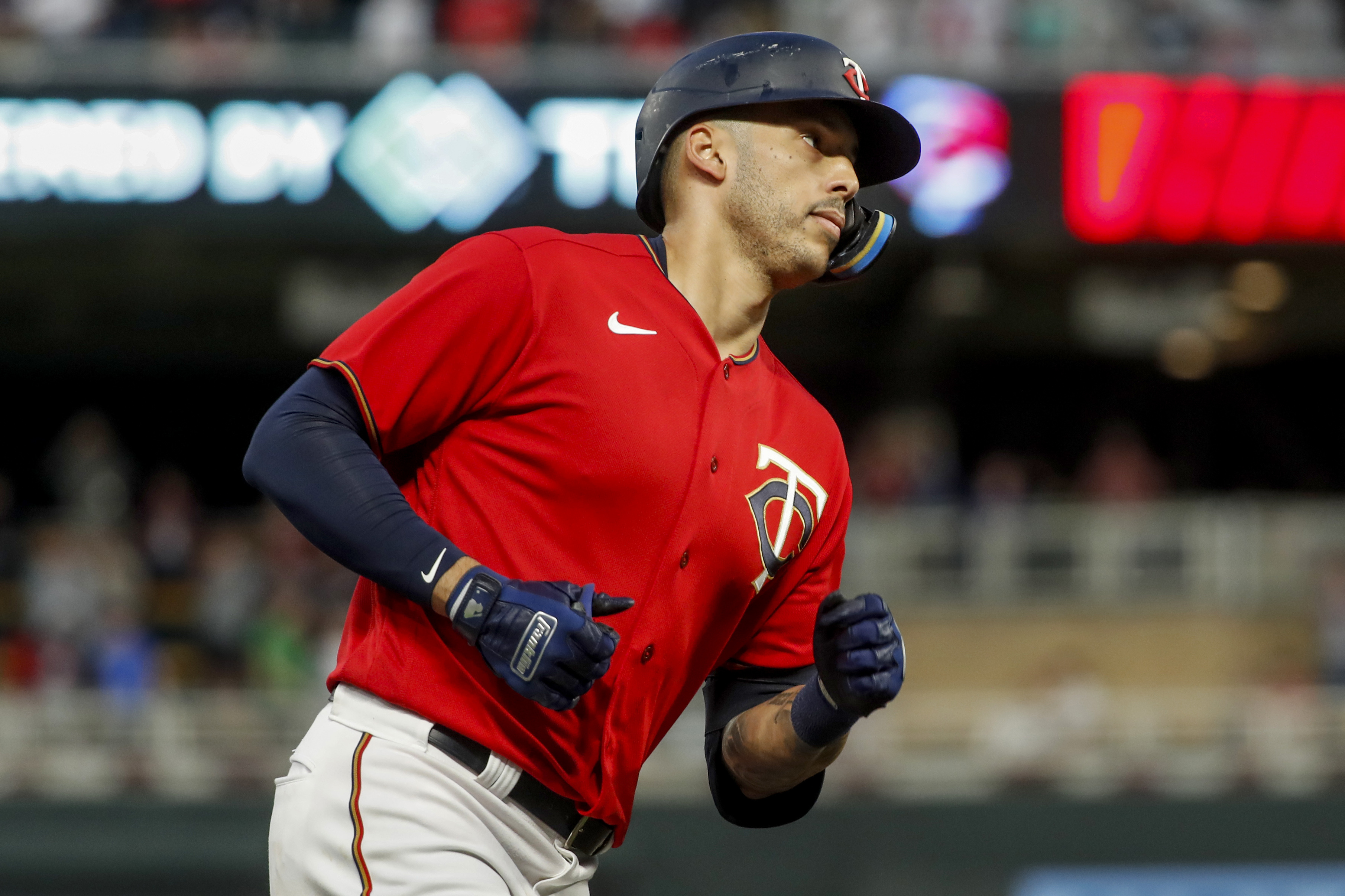 Carlos Correa placed on injured list, to miss Twins-Astros series
