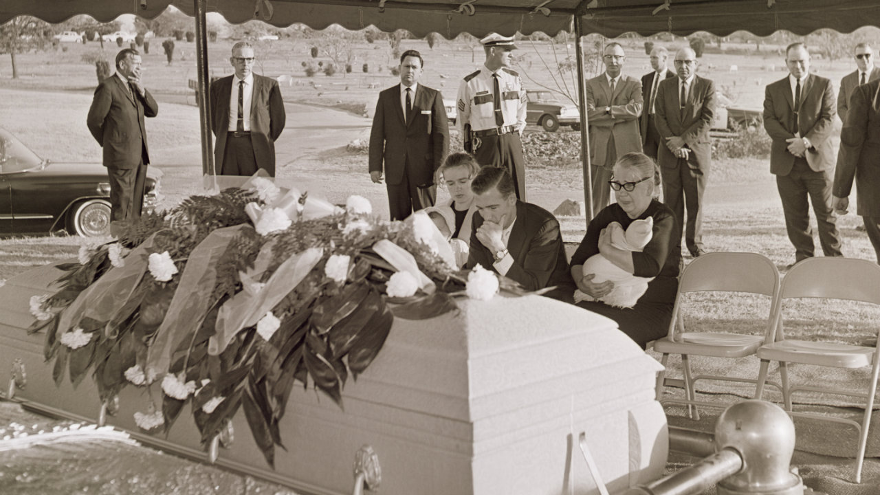 PHOTOS: 58 years ago, JFK, Lee Harvey Oswald had funerals on same day