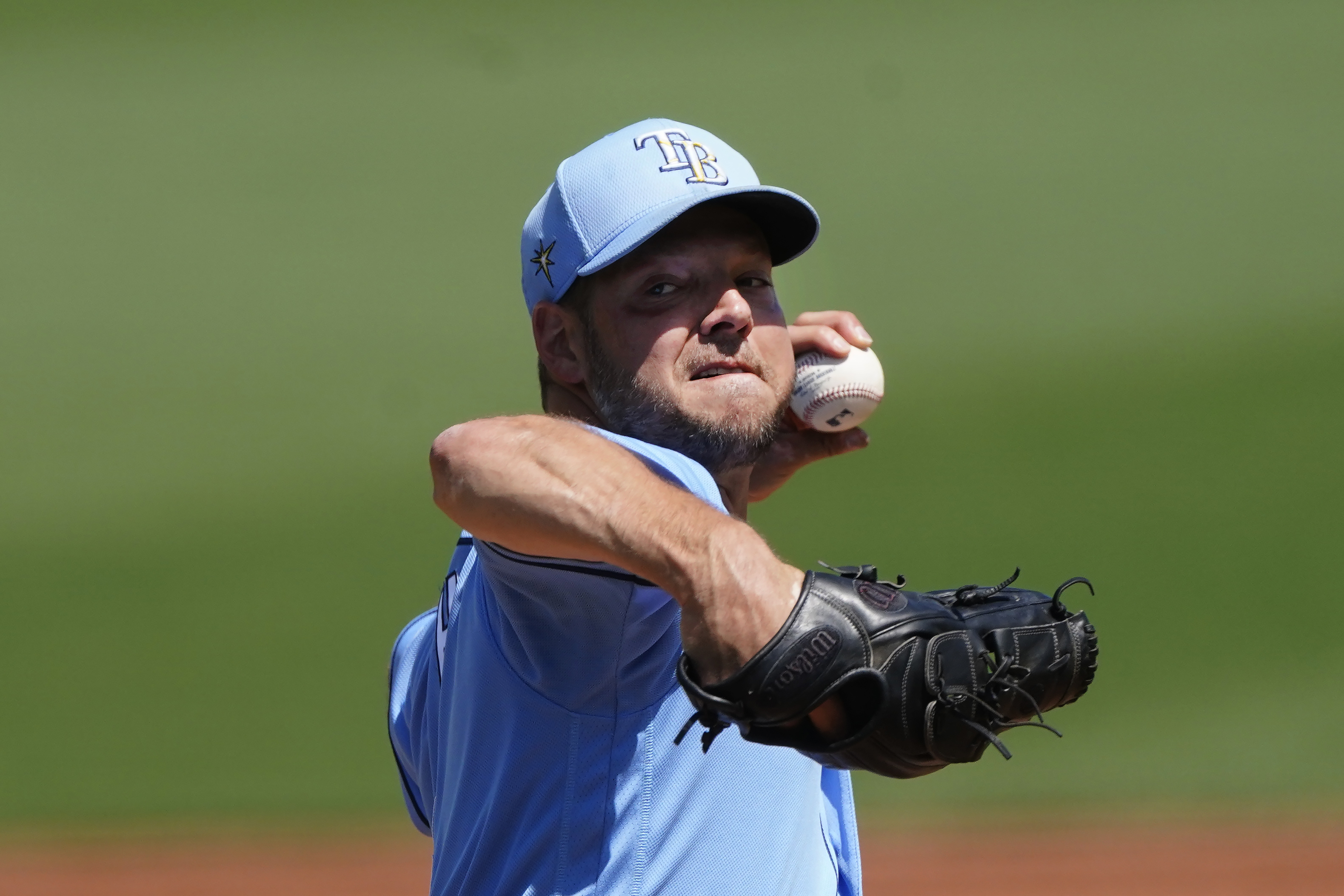 Marco Gonzales throws four shutout innings as Mariners blank White Sox