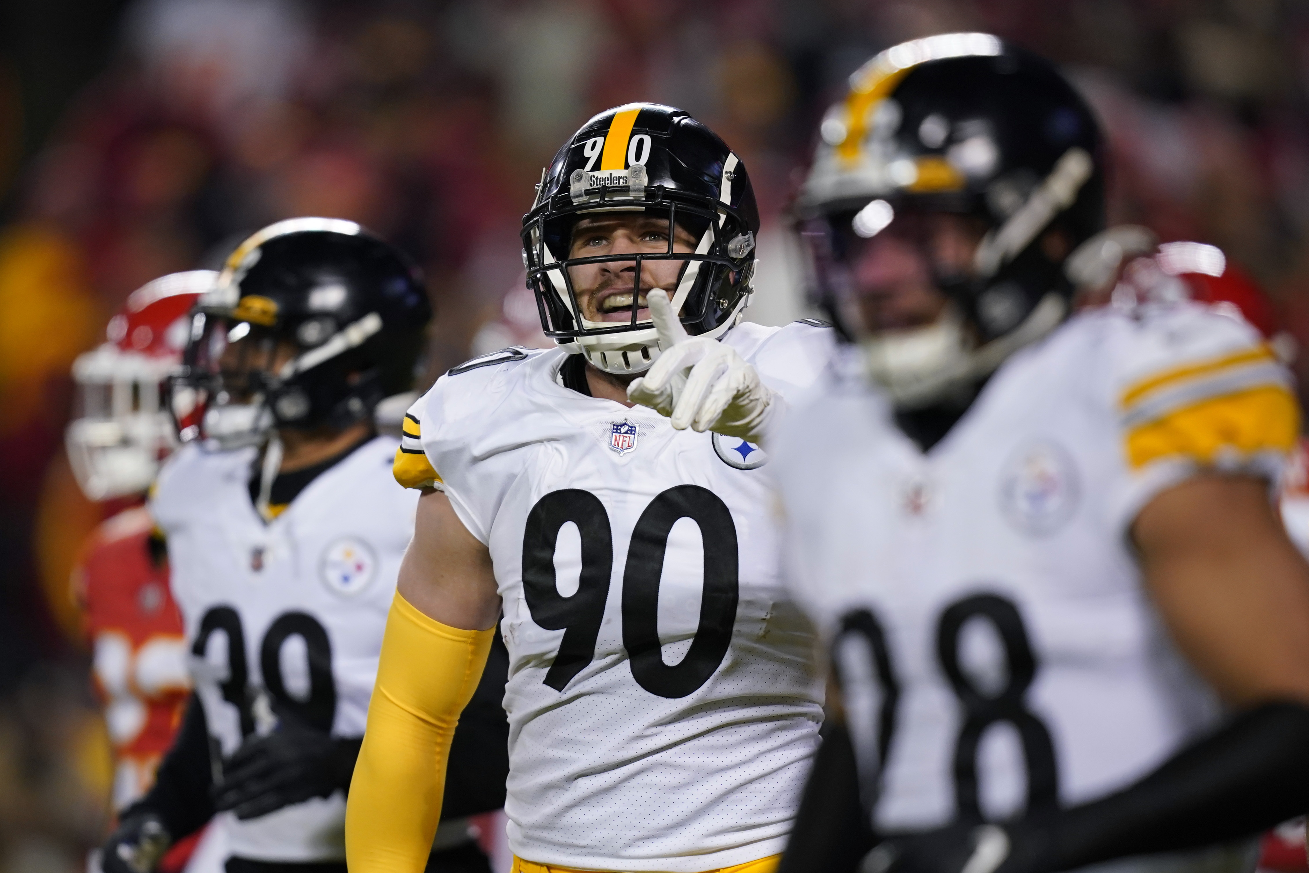 T.J. Watt's versatility opening new doors with Steelers