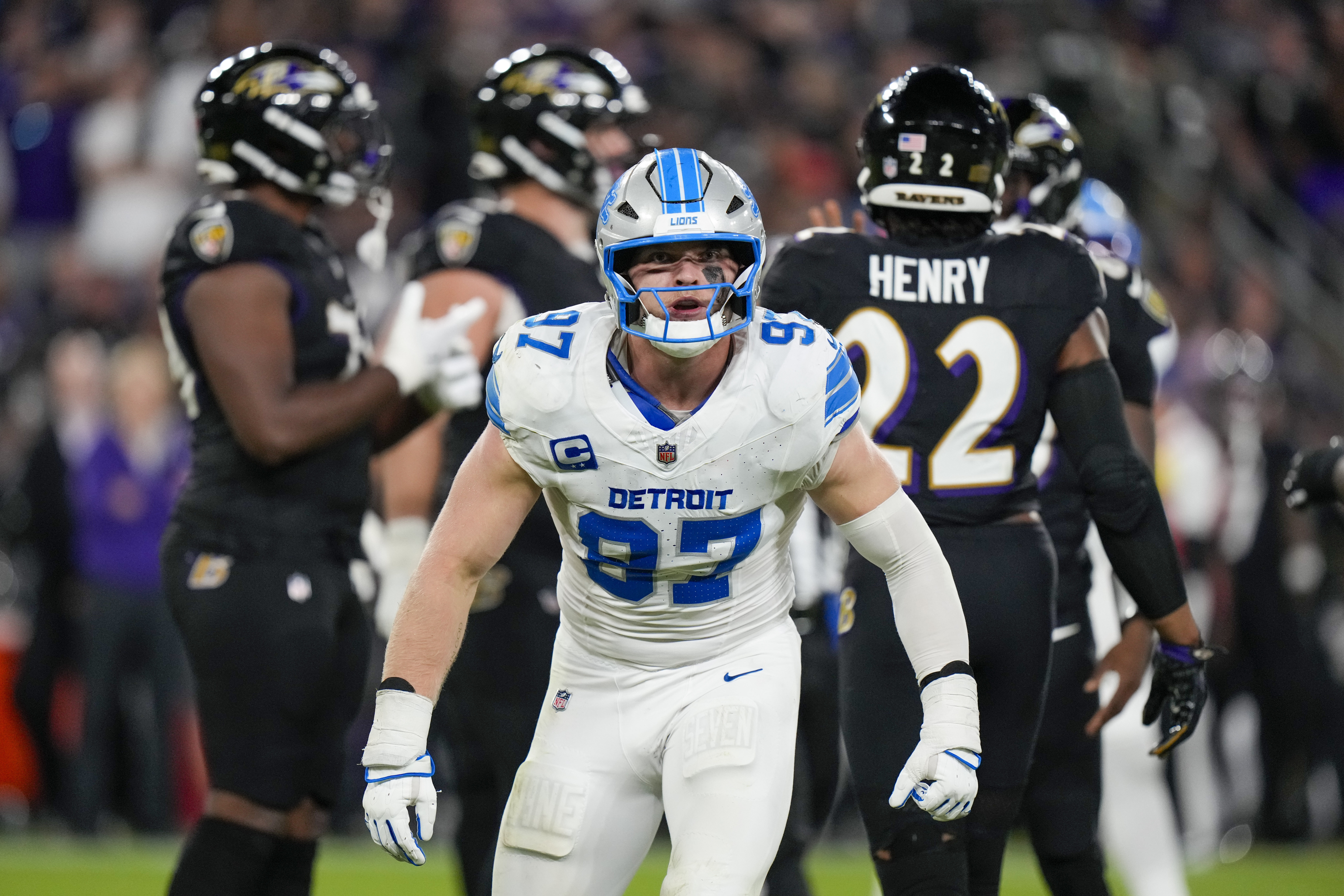 Lions run over the Ravens, sack Lamar Jackson 7 times in a 38-30