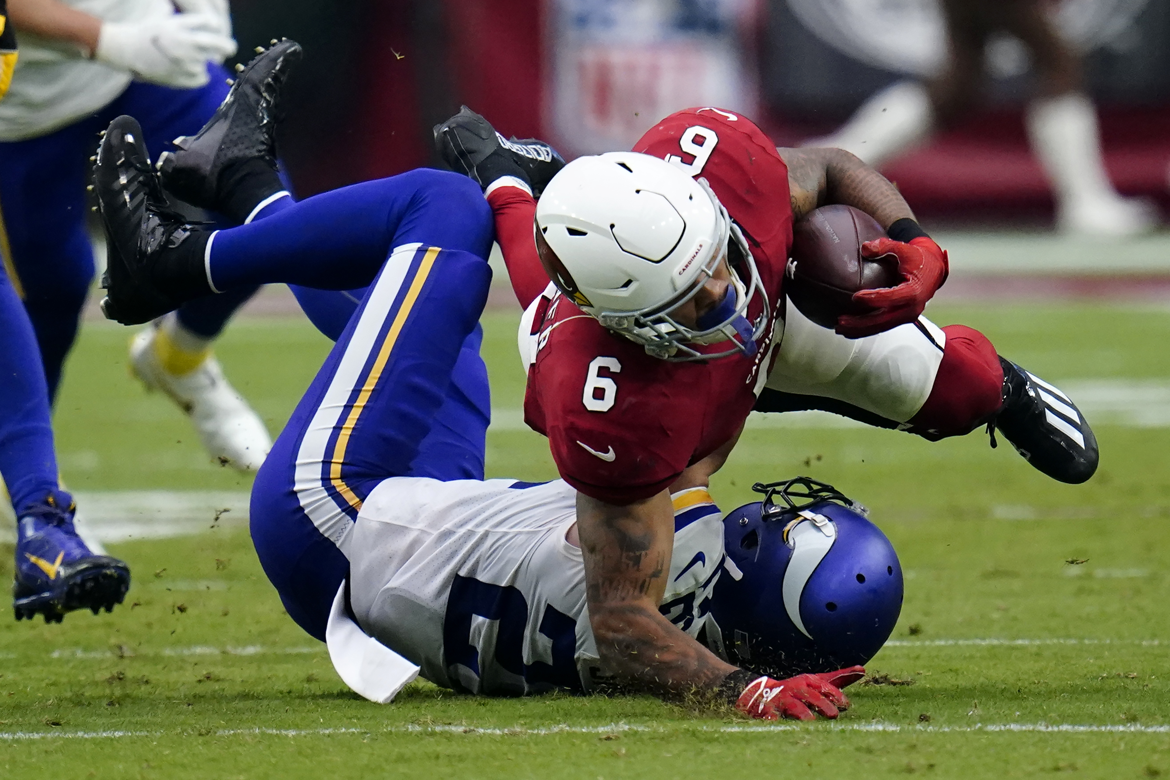 Cardinals Beat Vikings 34-33 after missed field goal in 2021, Kyler Murray  4 touchdowns