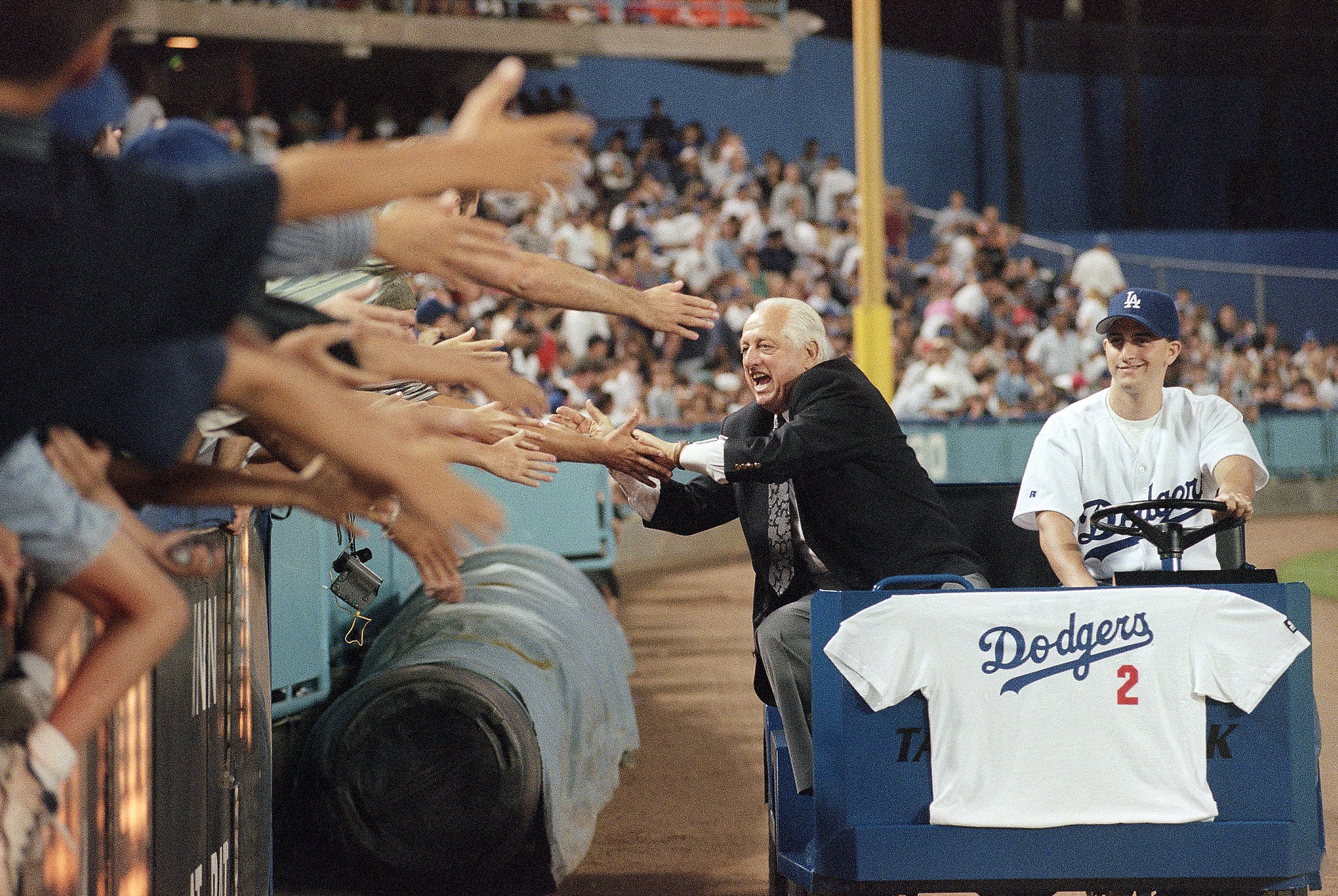 L.A. Dodgers Hall of Fame manager Tommy Lasorda hospitalized