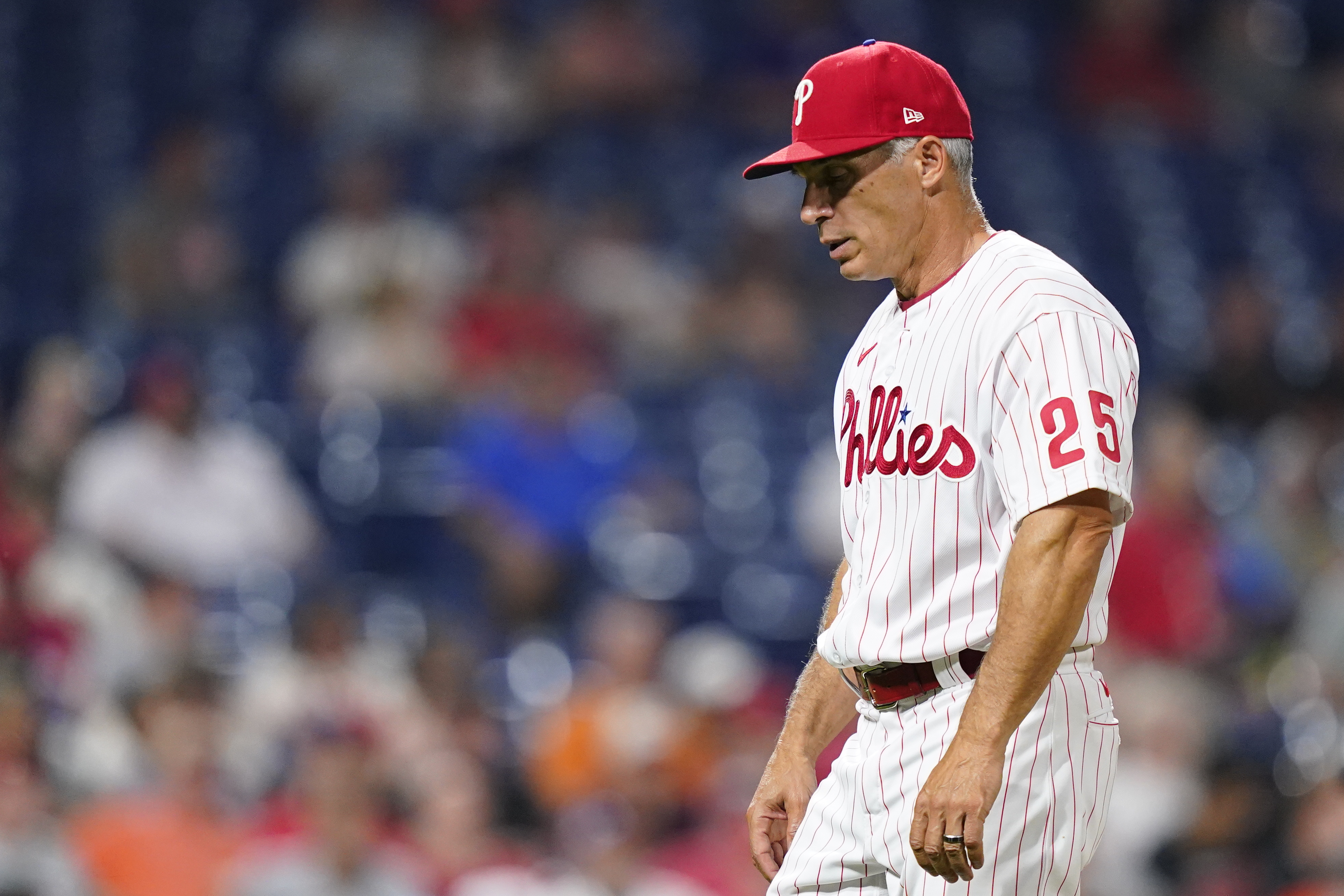 Rhys Hoskins remains out Sunday; Phillies still hopeful slugger