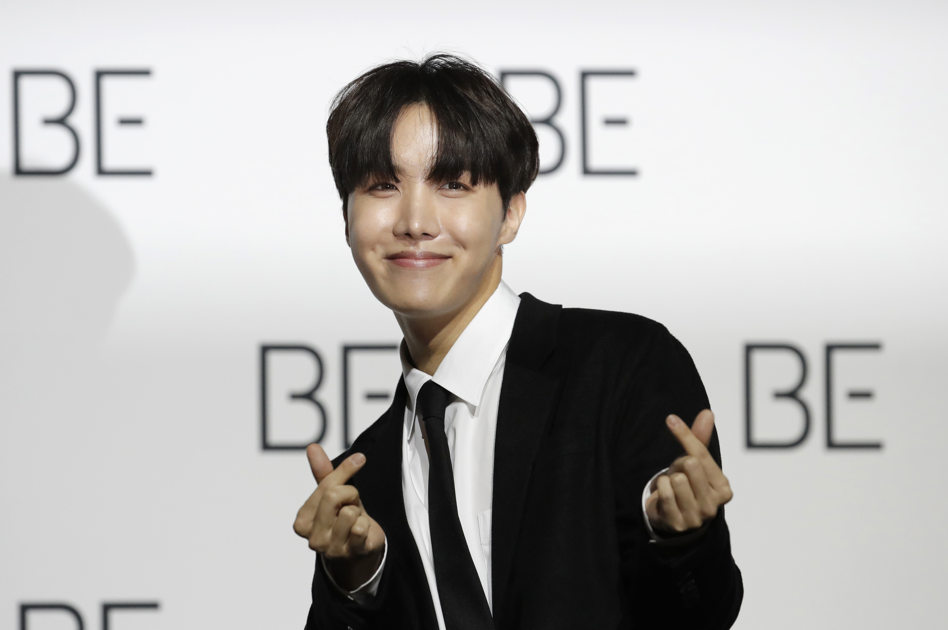 J-Hope posts message for fans, shows buzz cut ahead of military