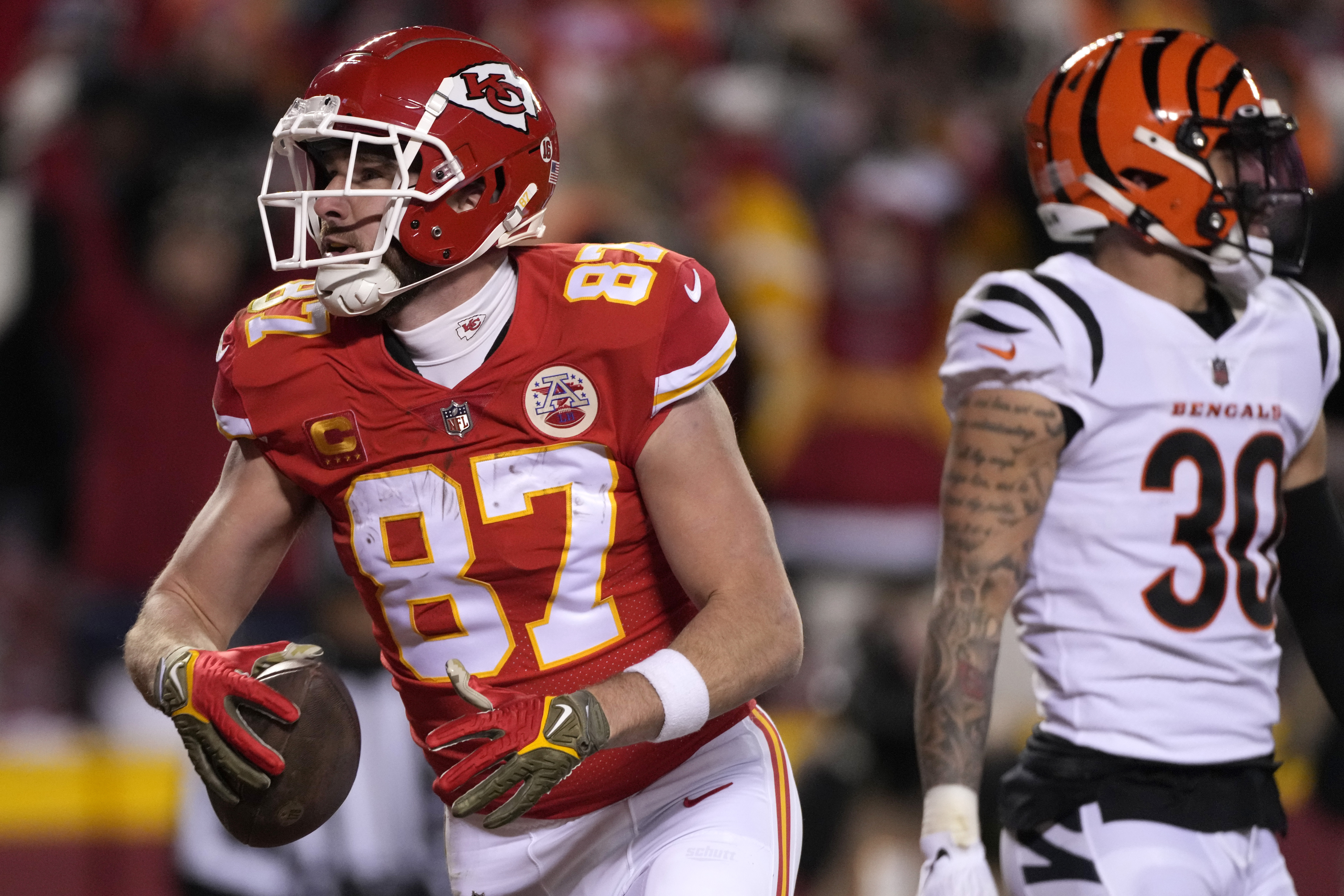 Ja'Marr Chase's Return, Jessie Bates' Theatrics Help Cincinnati Bengals Win  Over Kansas City Chiefs, Sports & Recreation, Cincinnati