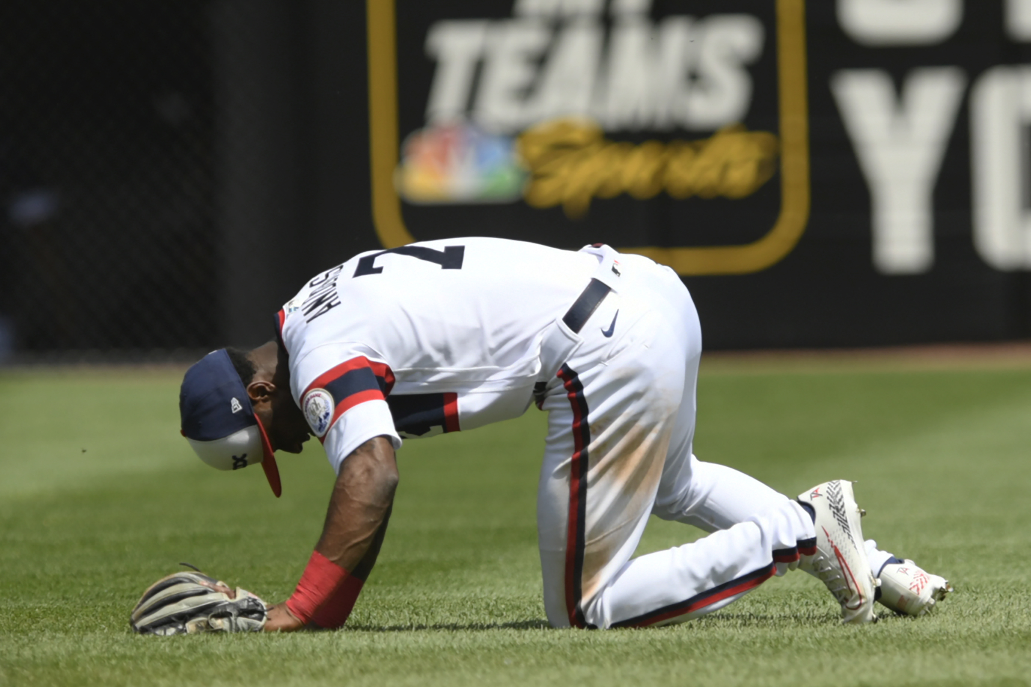 Tony La Russa is destroying the 2022 Chicago White Sox