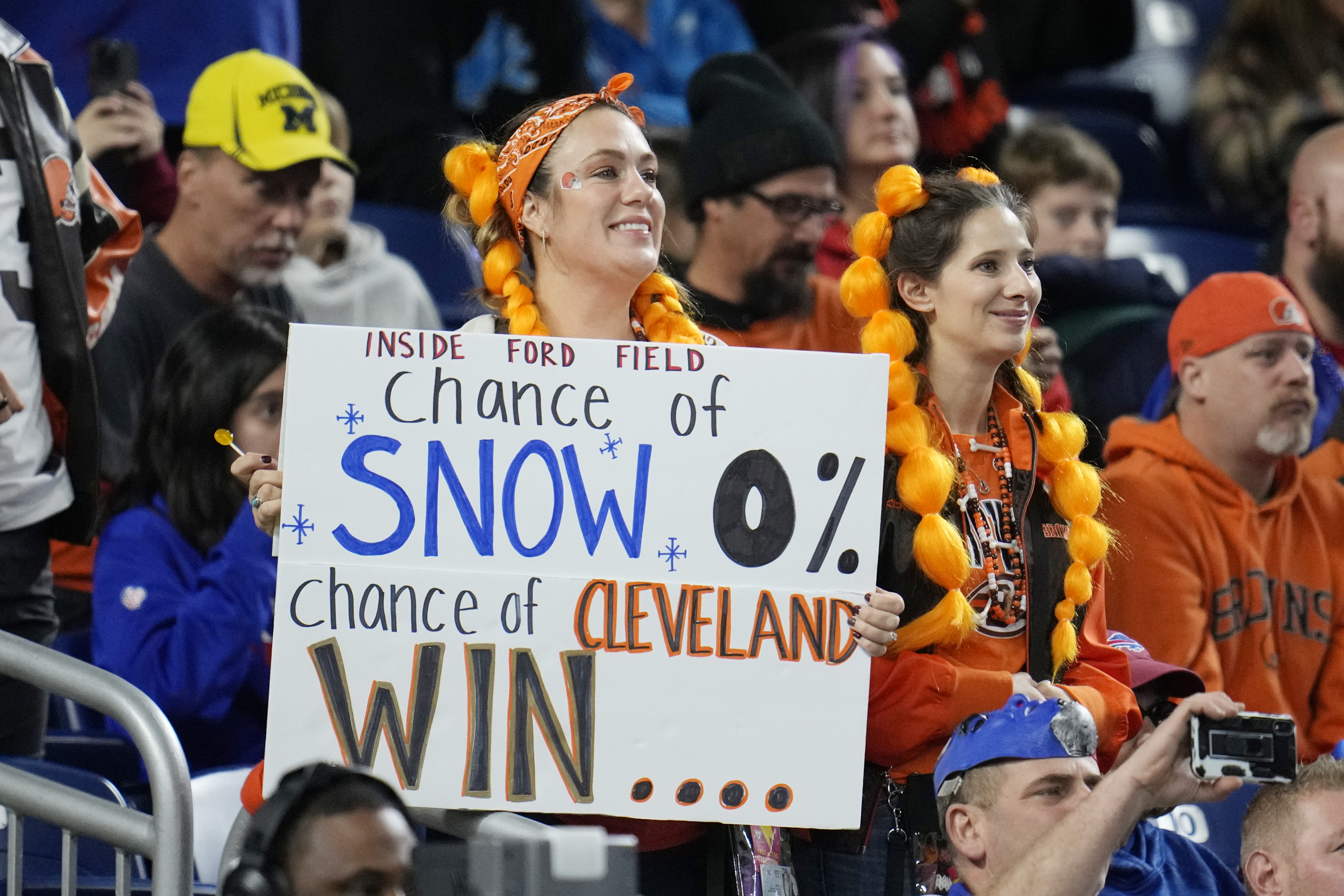 Buffalo Bills beat Cleveland Browns 31-23 after snow shifts game