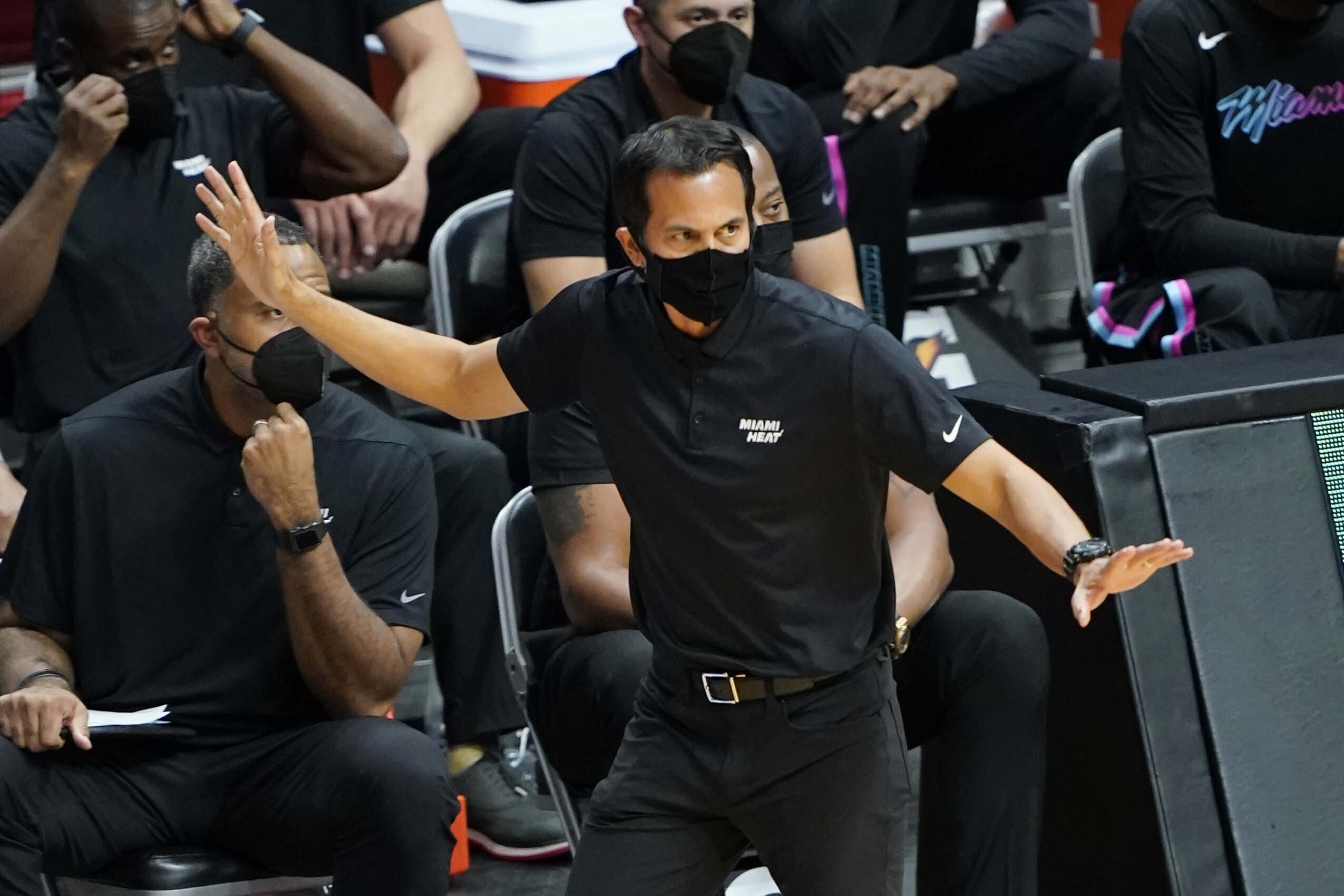 Miami Heat lets dogs out to screen fans for Covid-19 -- but what does the science say?