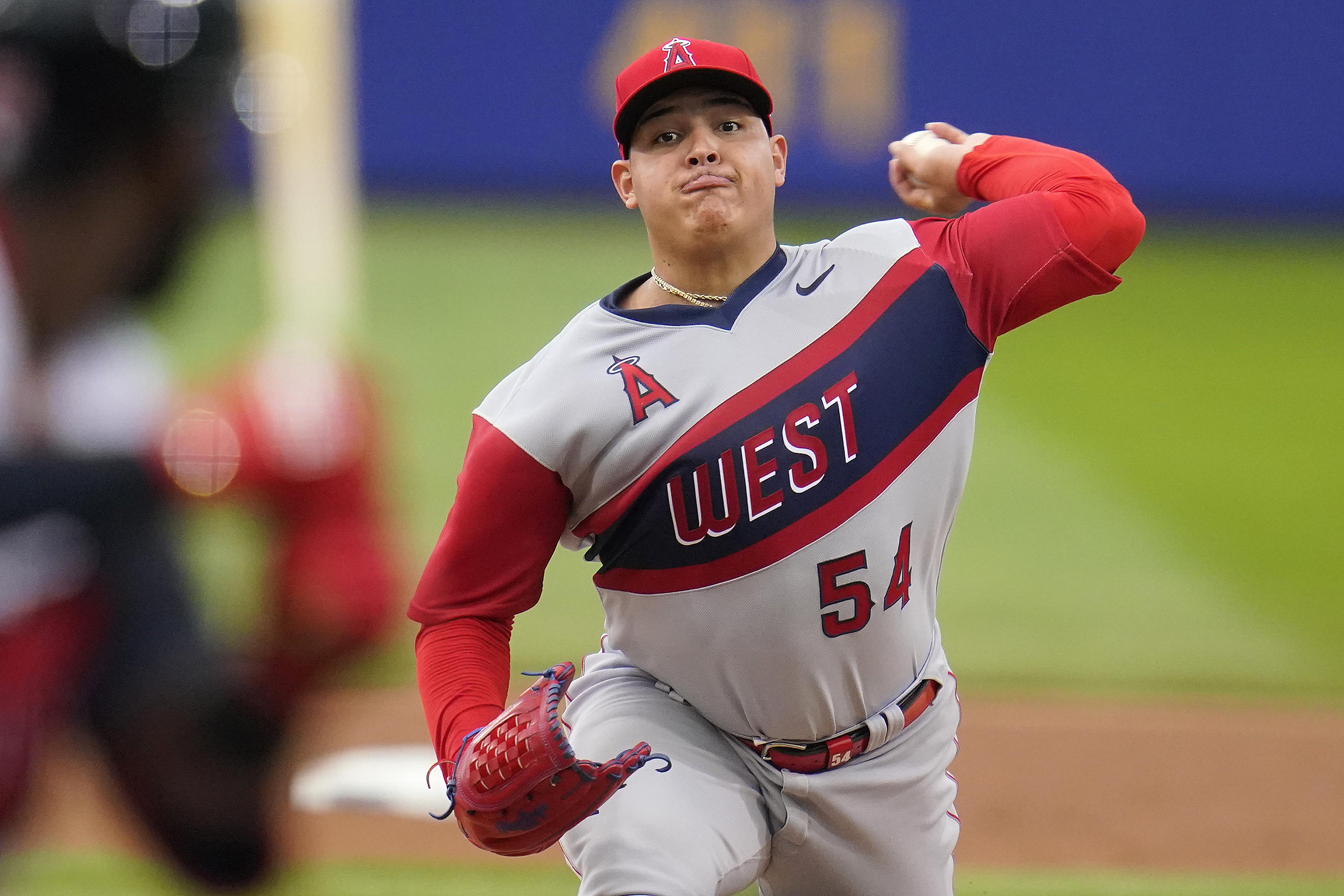 Quantrill, Indians beat Angels 3-0 in Little League Classic