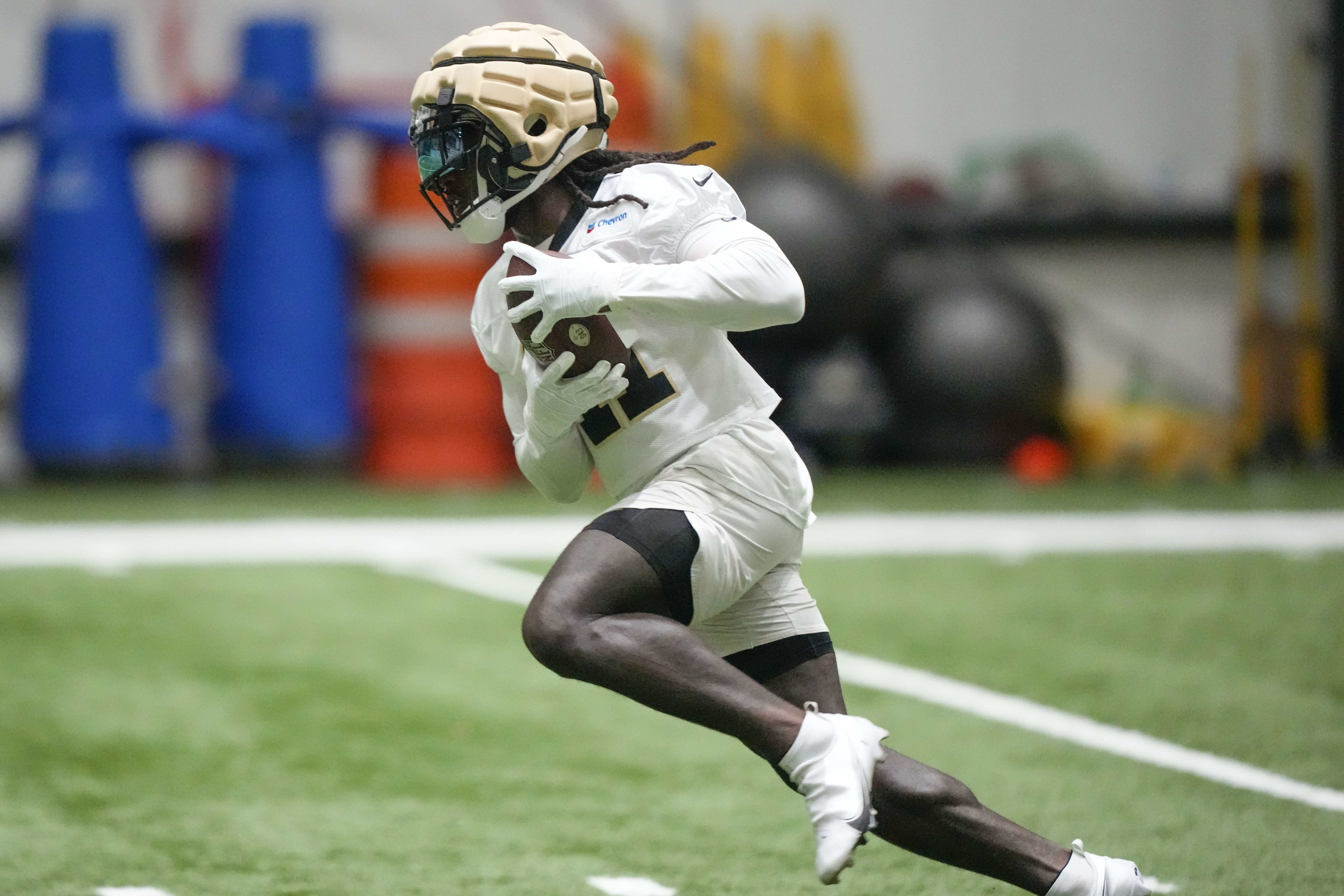 Saints RB Alvin Kamara meets with Commissioner Roger Goodell to