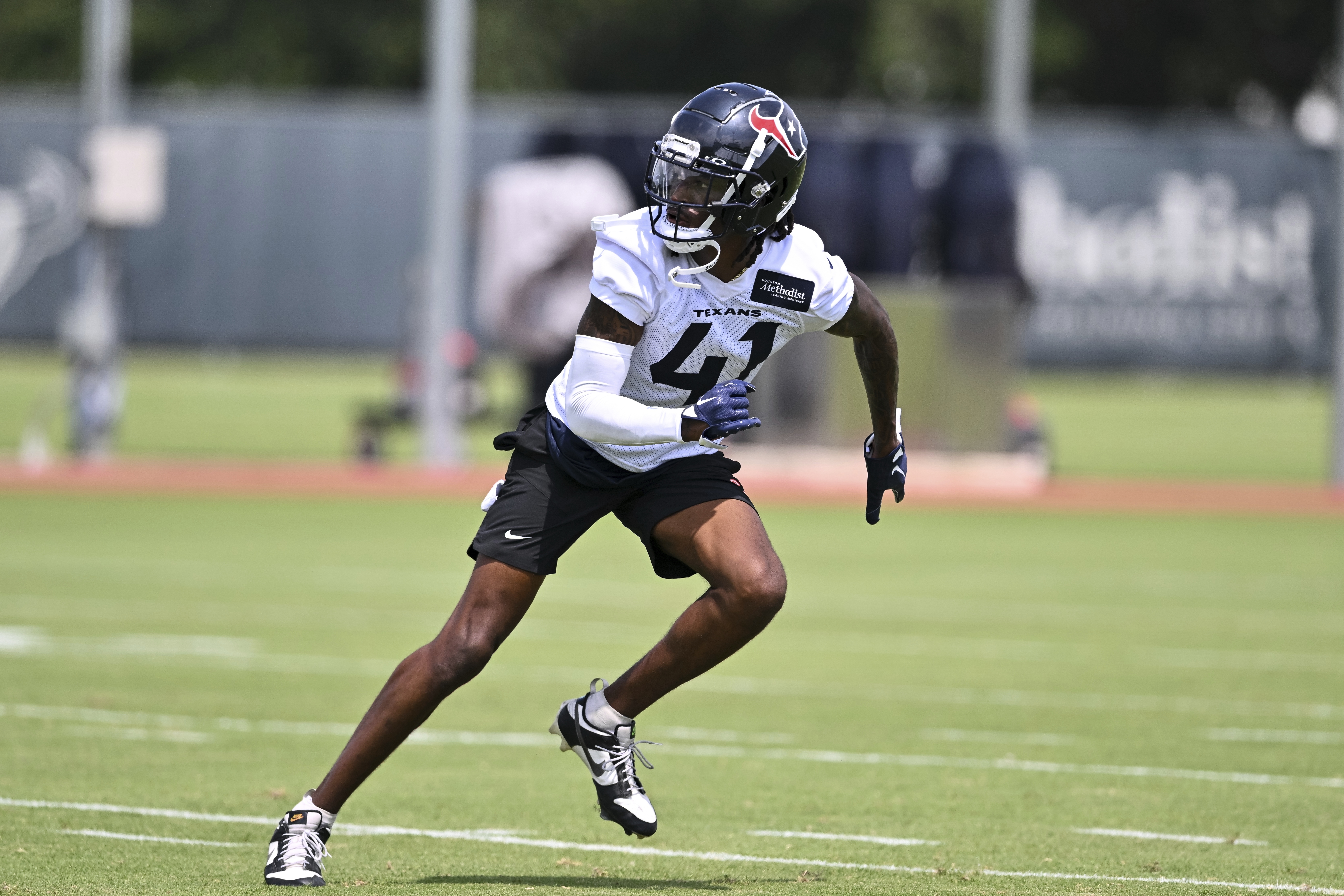 Can roam the backend and go make plays' Texans rookie safety Calen Bullock