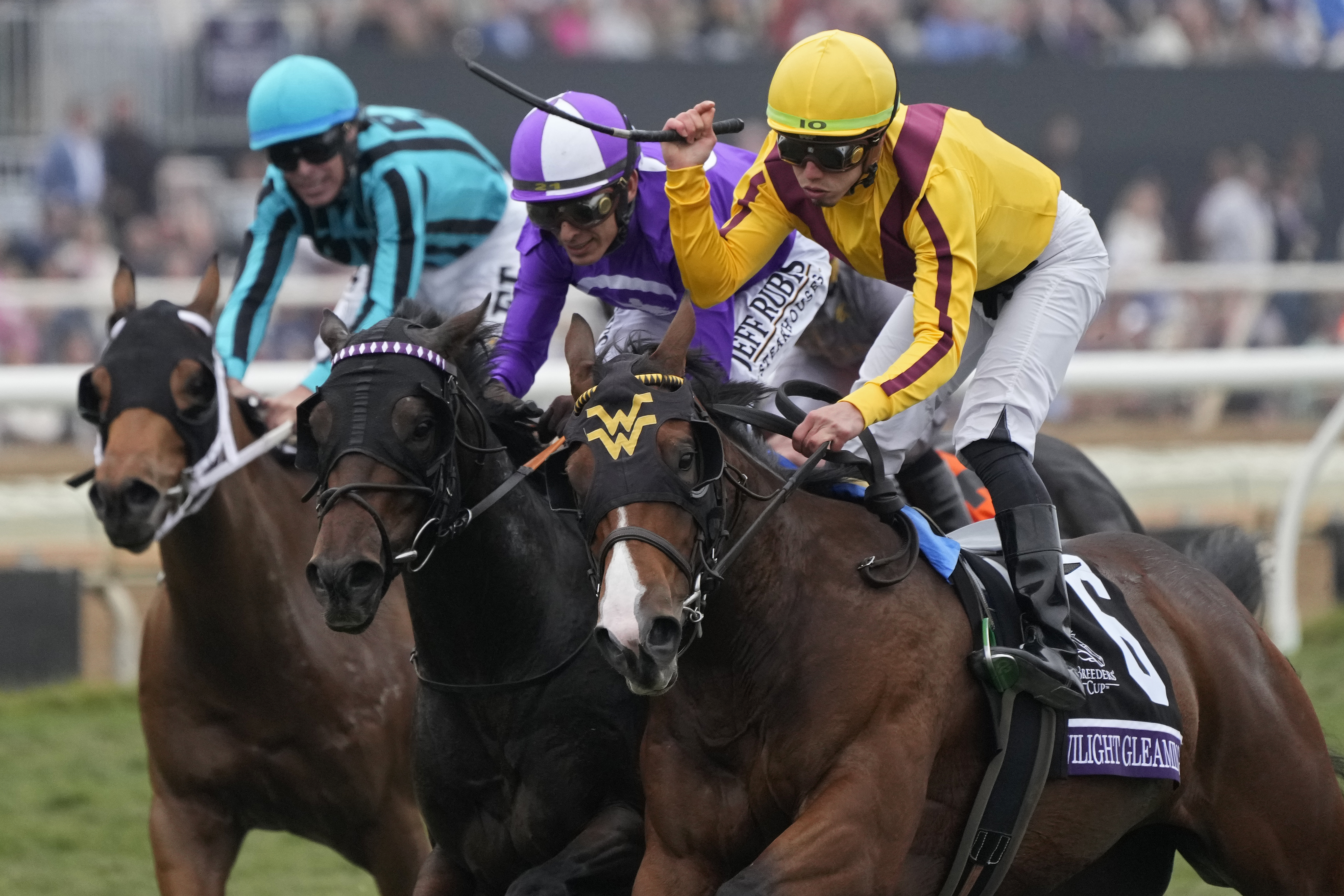 Twilight Gleaming (IRE) Leads All the Way to Win Breeders' Cup Juvenile  Turf Sprint