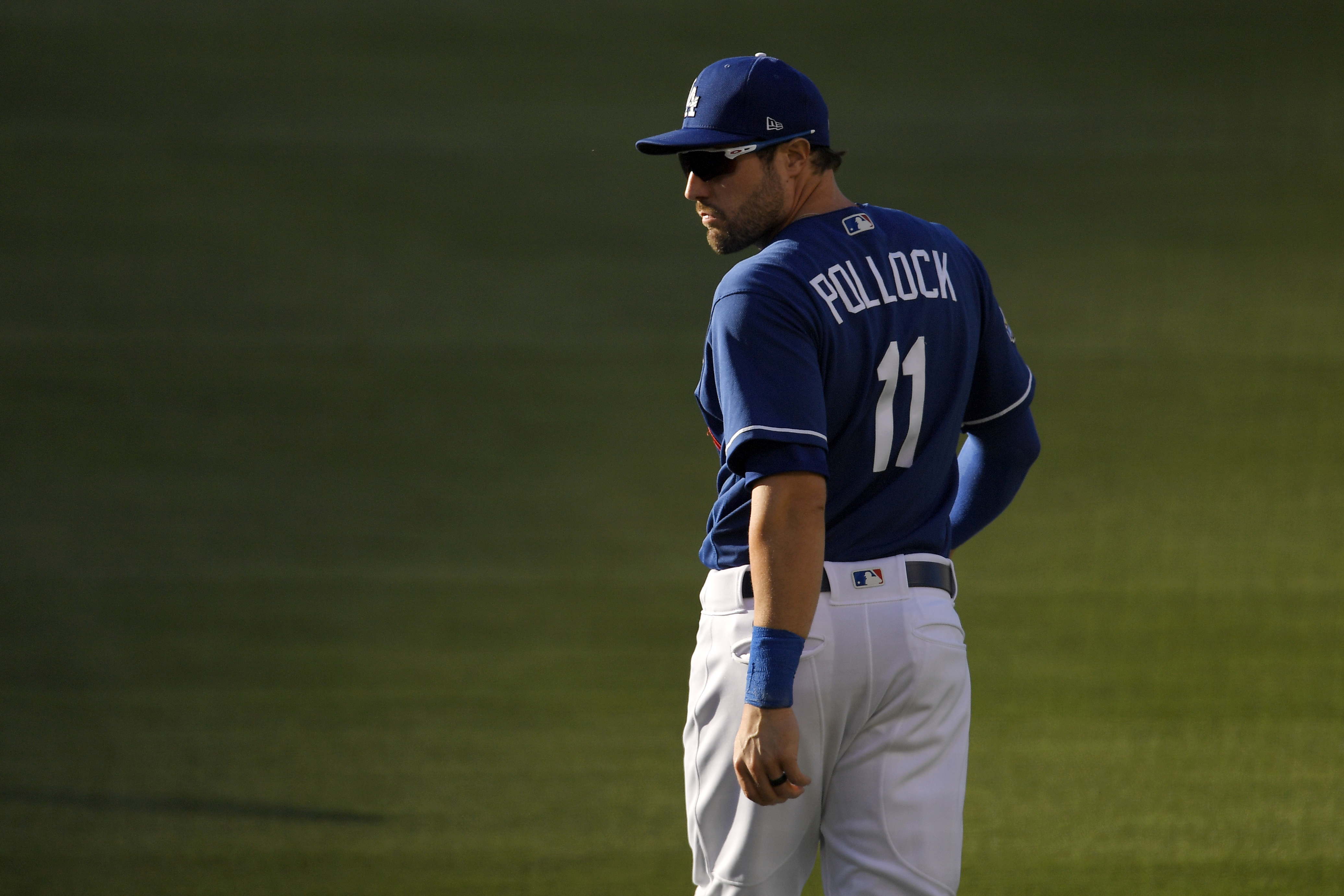 A.J. Pollock reportedly signs with Dodgers, possibly closing