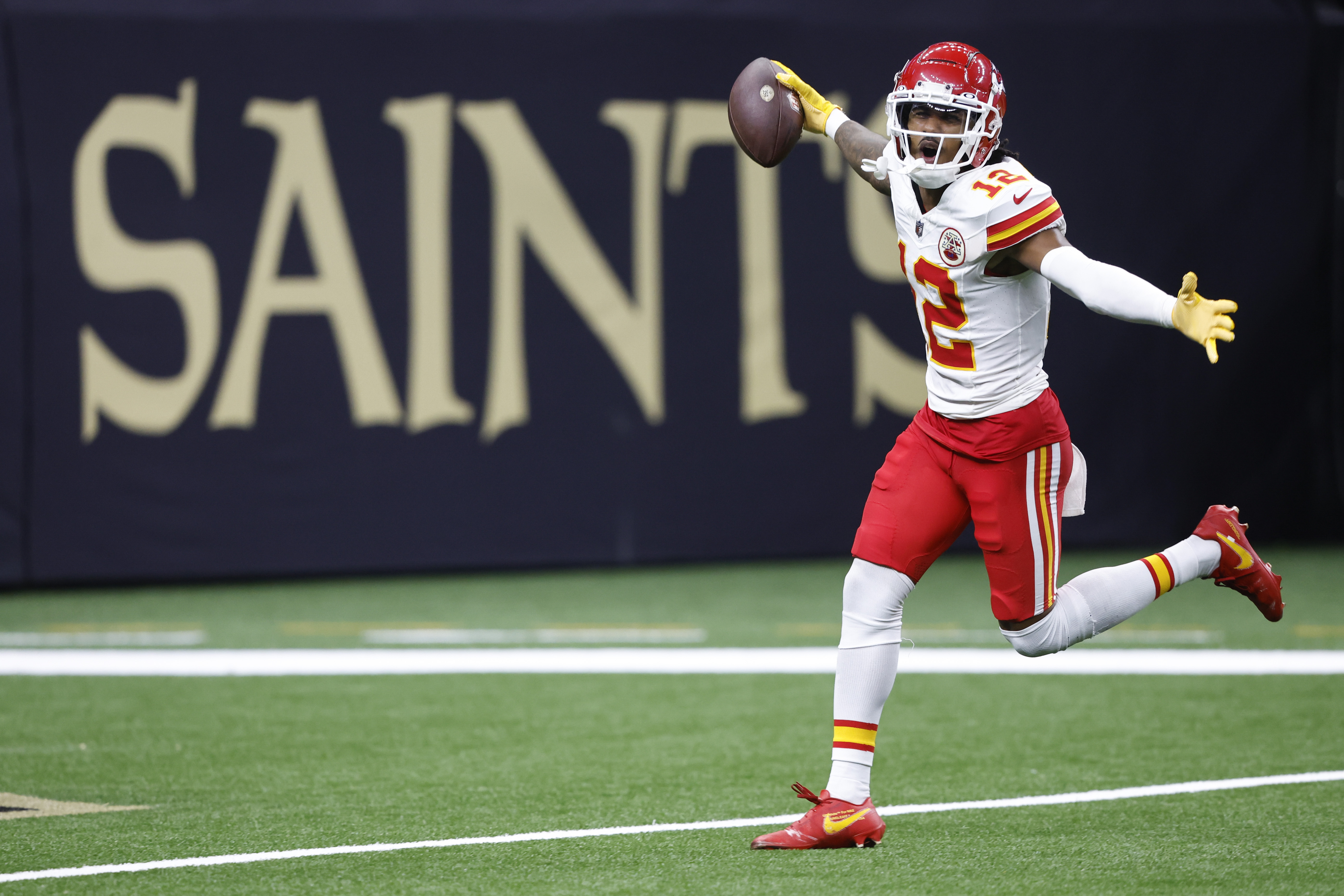 New Orleans Saints Derek Carr ends first Saints preseason drive with 4-yard  TD pass to wide receiver Keith Kirkwood