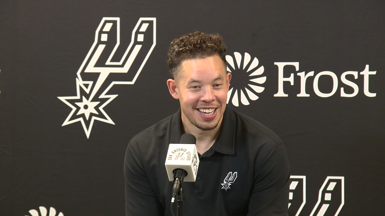 What to know about new Spurs head coach Mitch Johnson