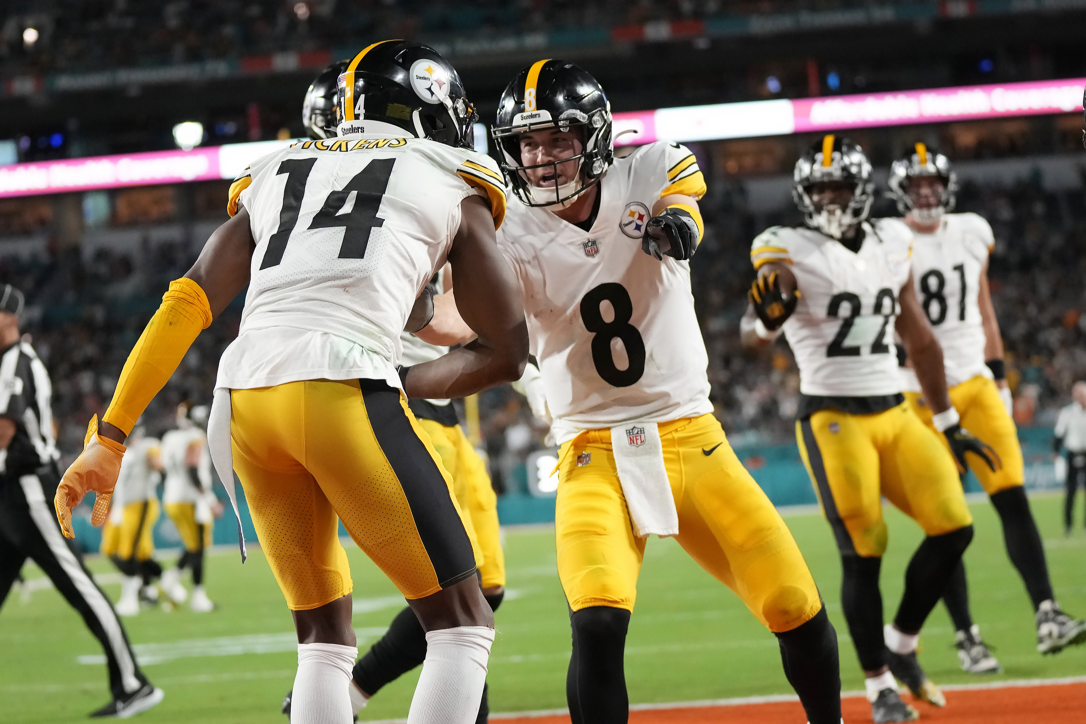 Tua, Dolphins beat Steelers despite failing to score in 2nd half 