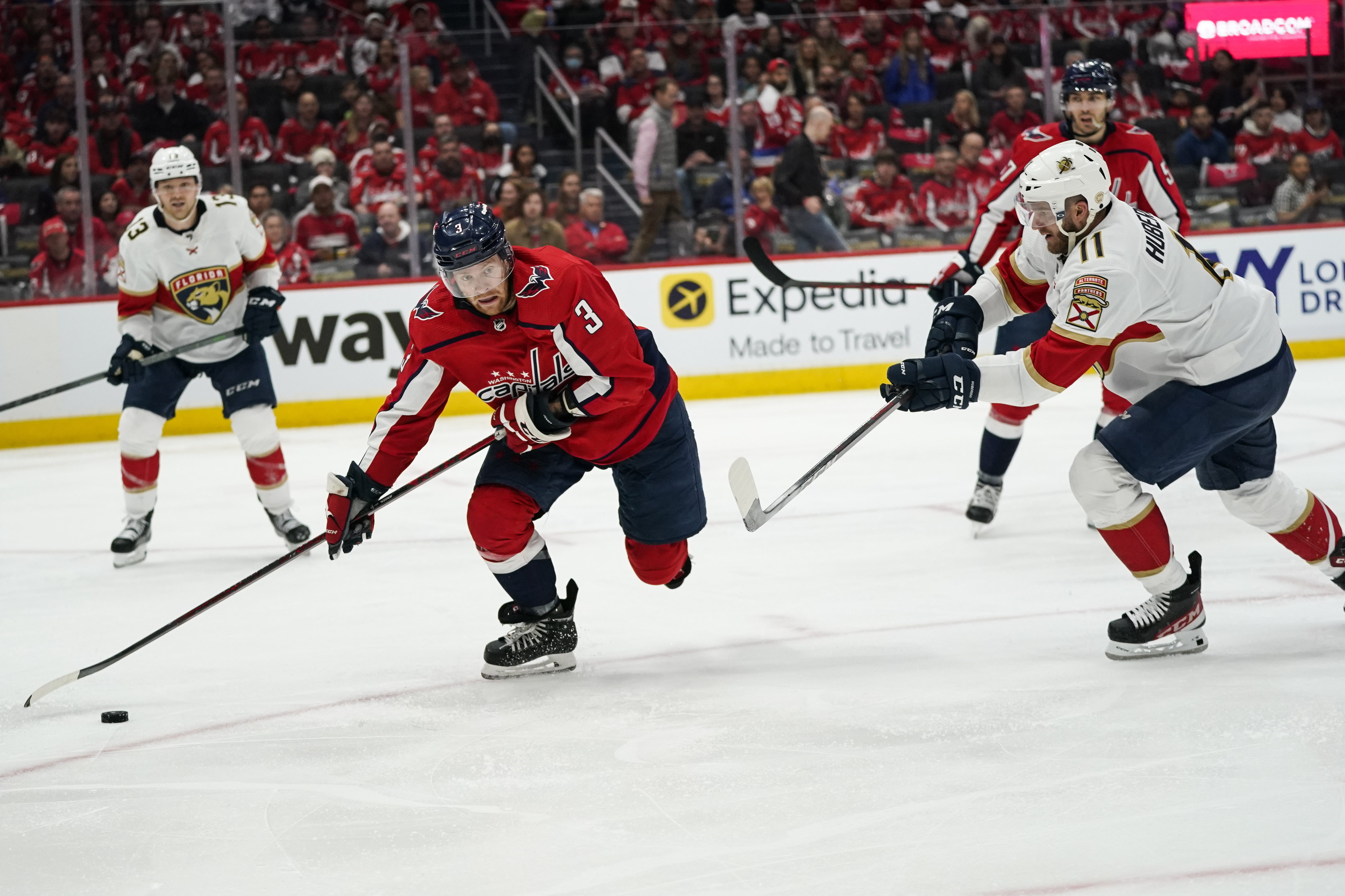 Panthers beat Capitals 6-3 in matchup of playoff contenders - WTOP News