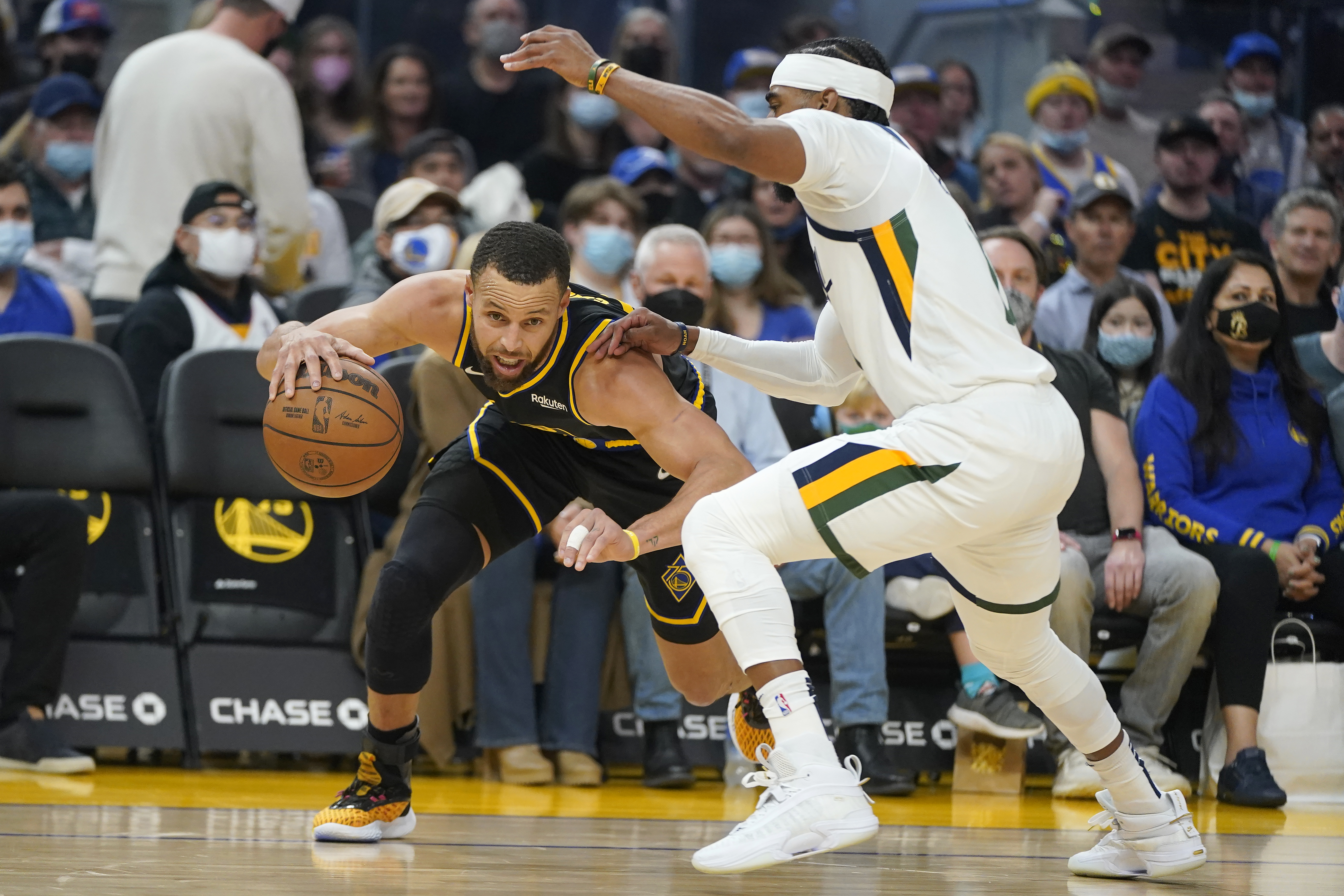 Why did Steph Curry give Damion Lee a NBA ring? - AS USA