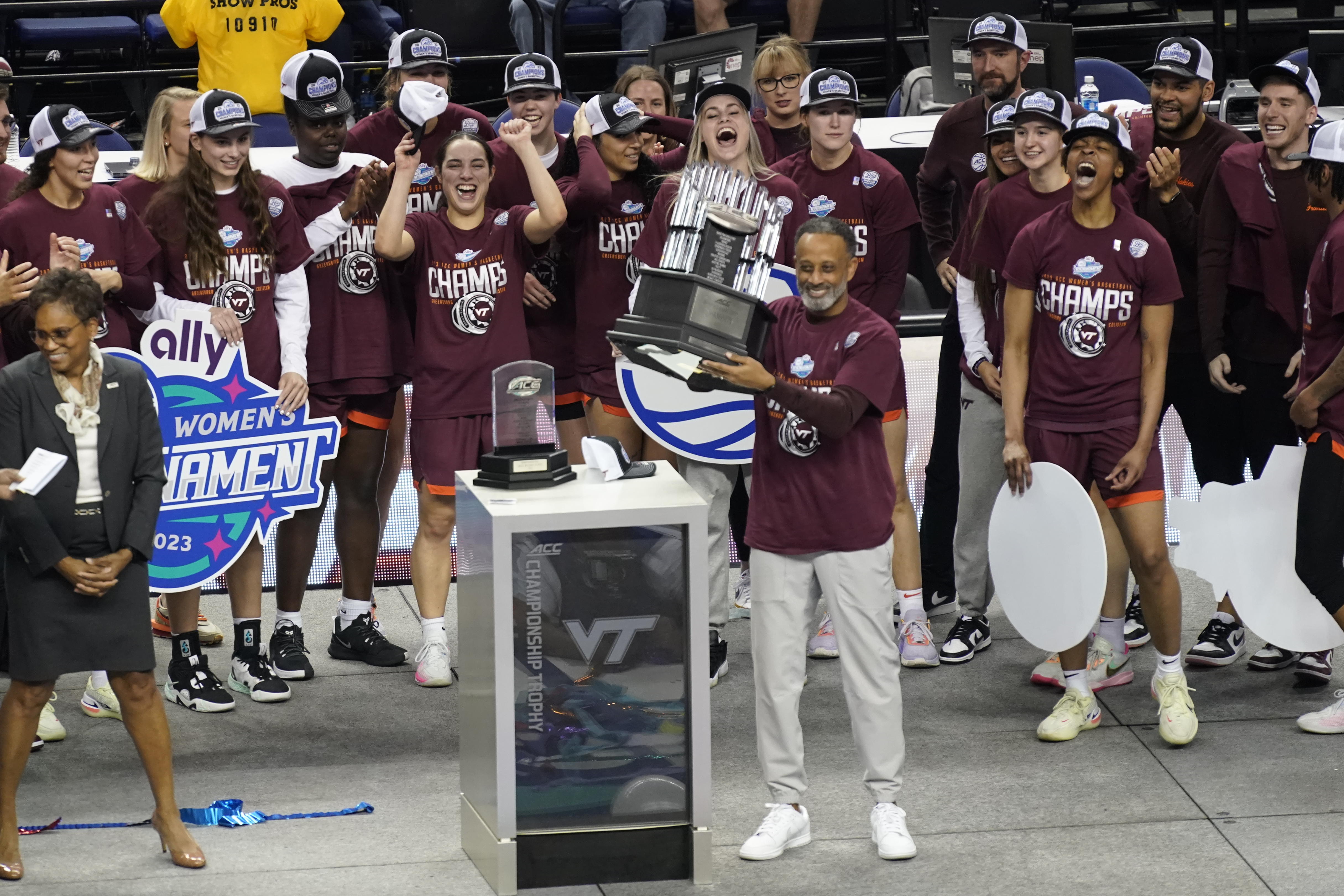 Celebrating Louisville's Big East Championship