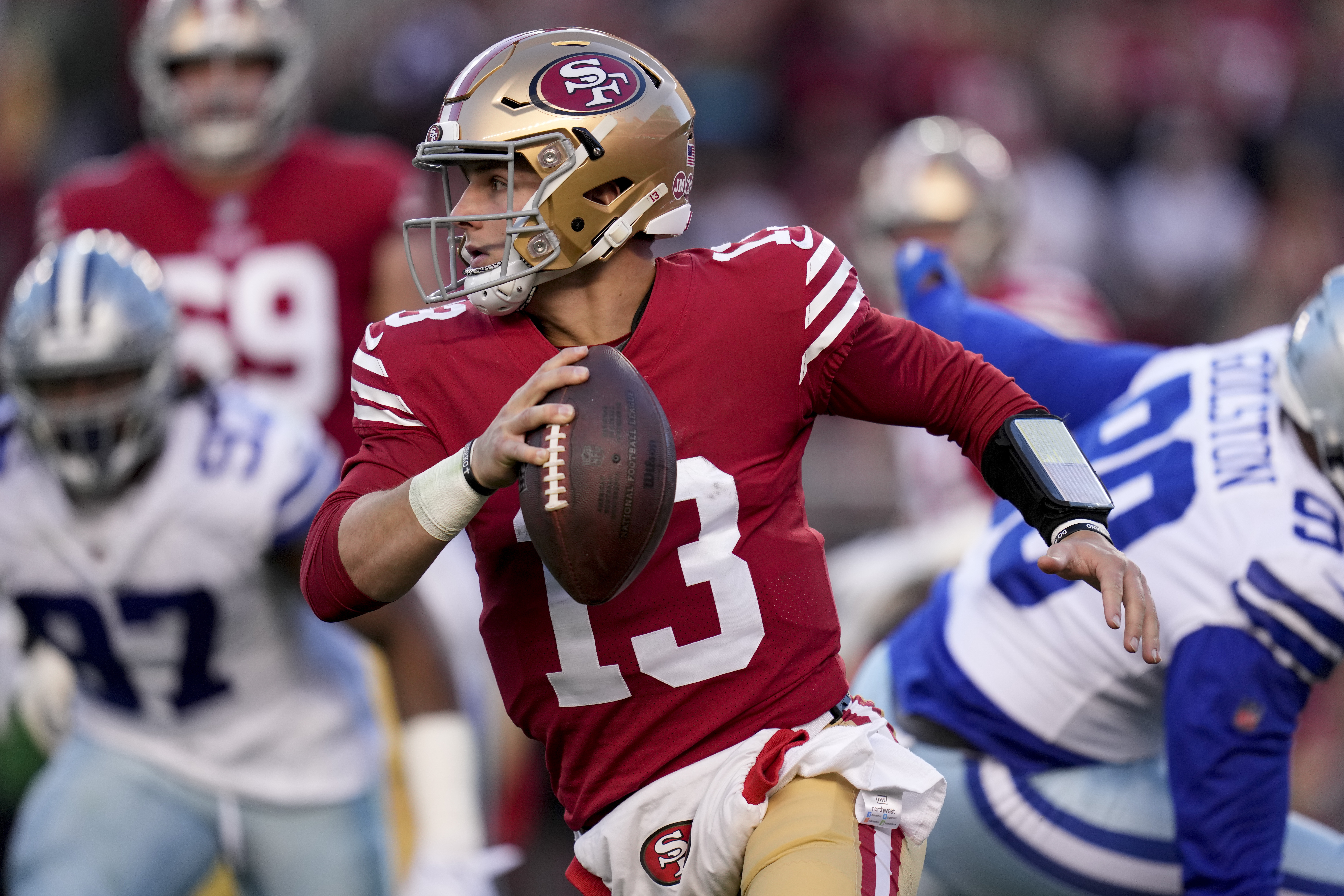 49ers QB Brock Purdy will play against Seahawks, RB Walker III active