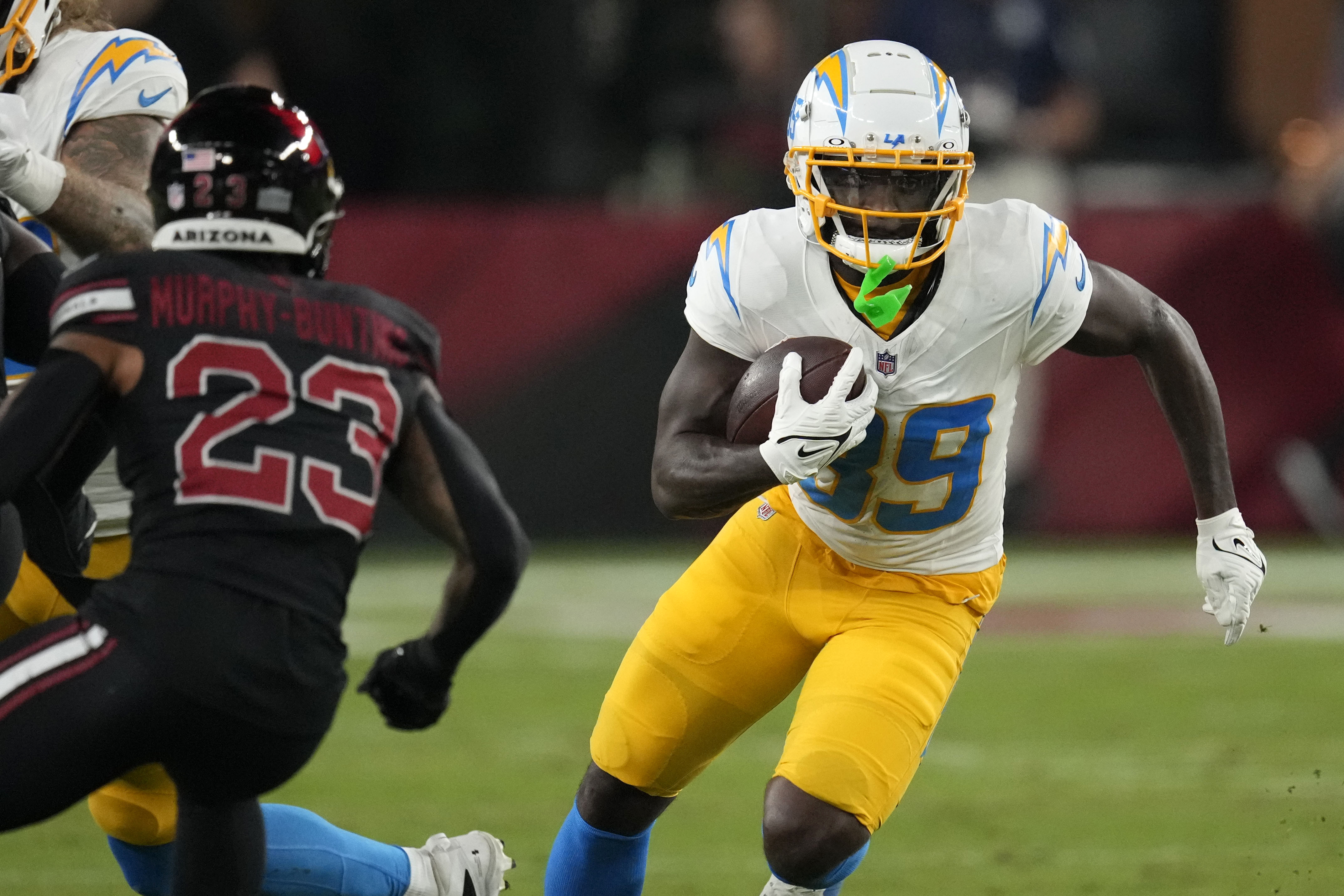 Murray runs for a TD, leads Cardinals to game-winning FG and 17-15
