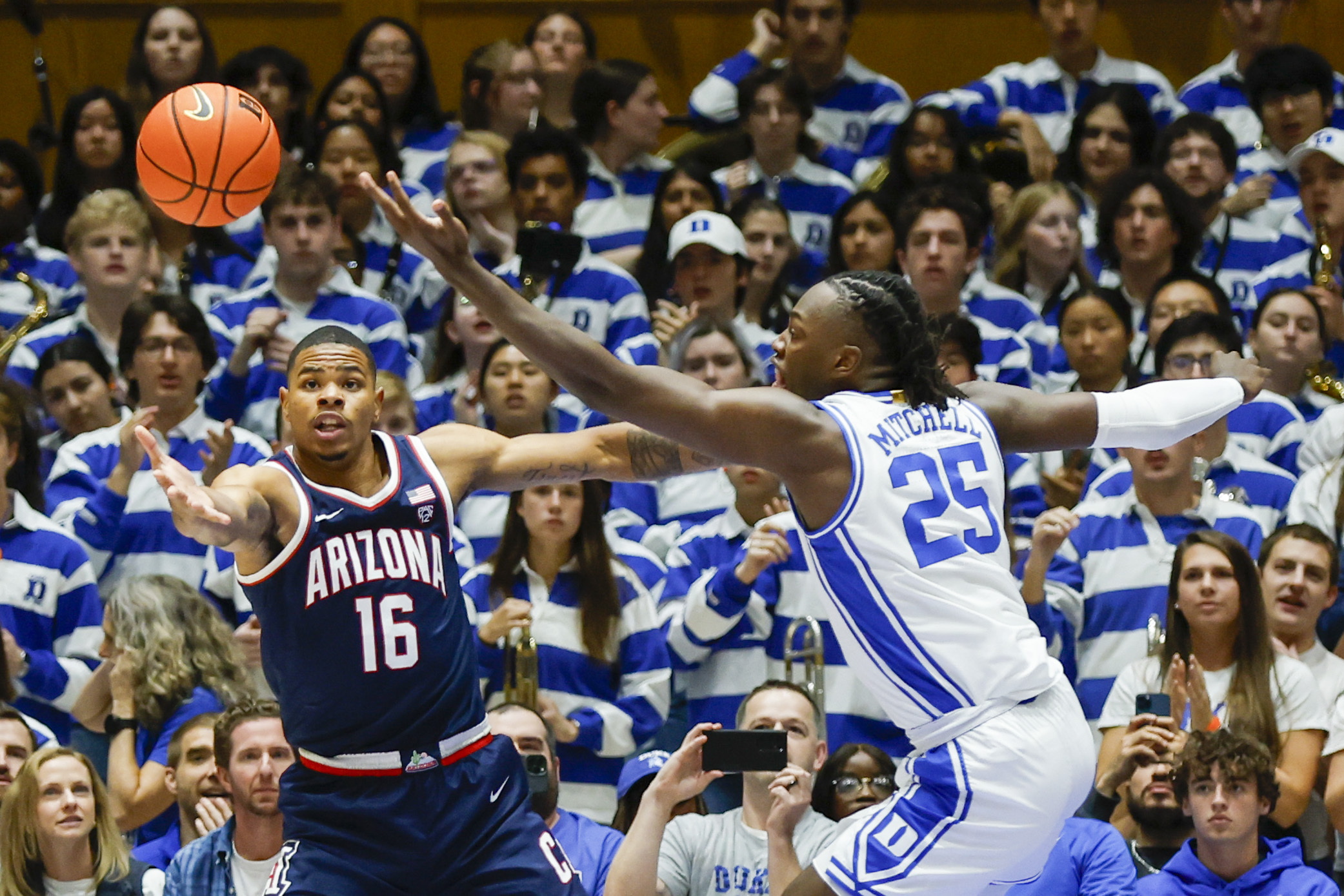 Marquee Games Fill the Week in Top 25 Basketball