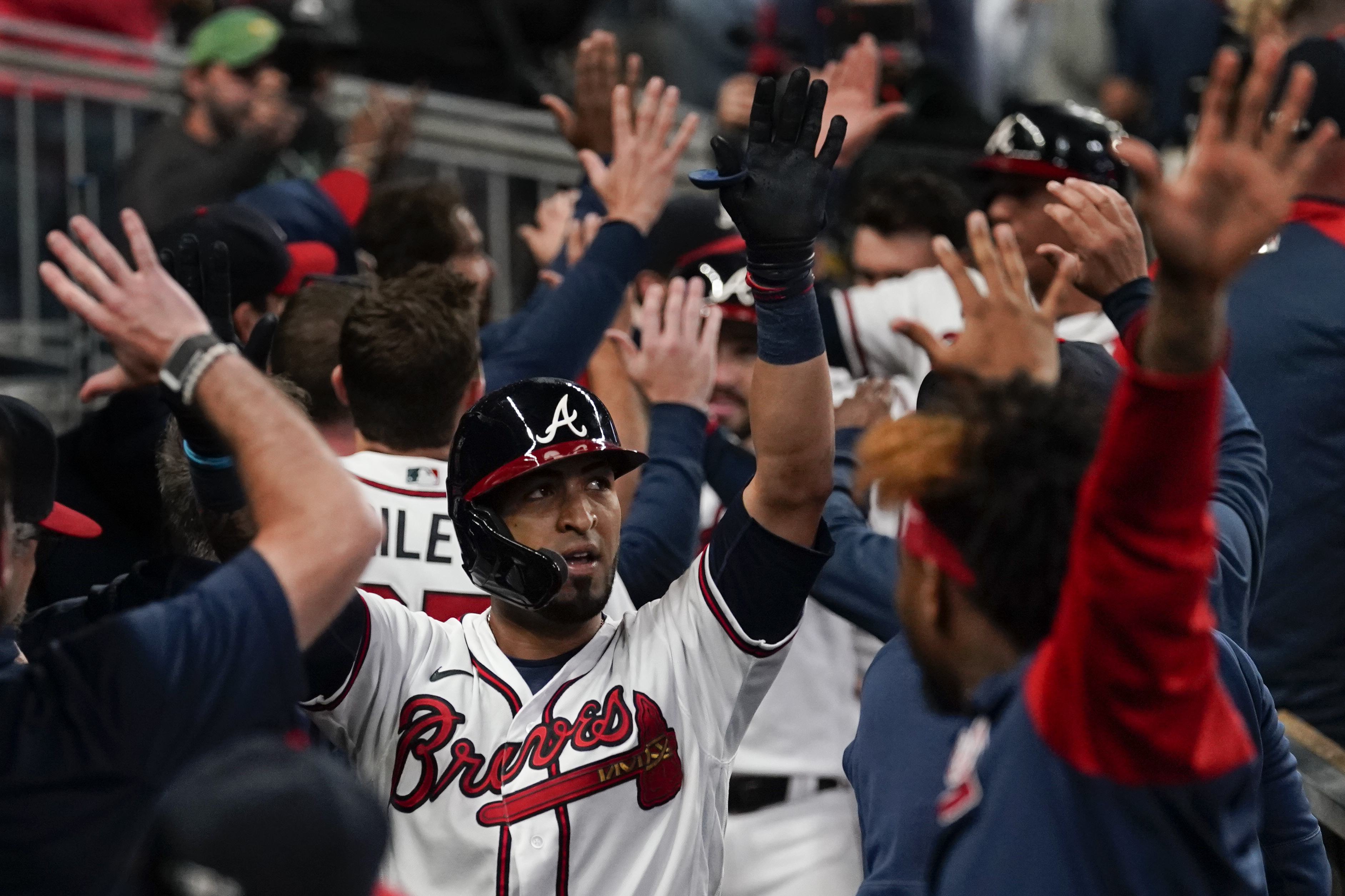 Lucky lumber: Rosario's hot bat leads Braves to Series - Seattle Sports