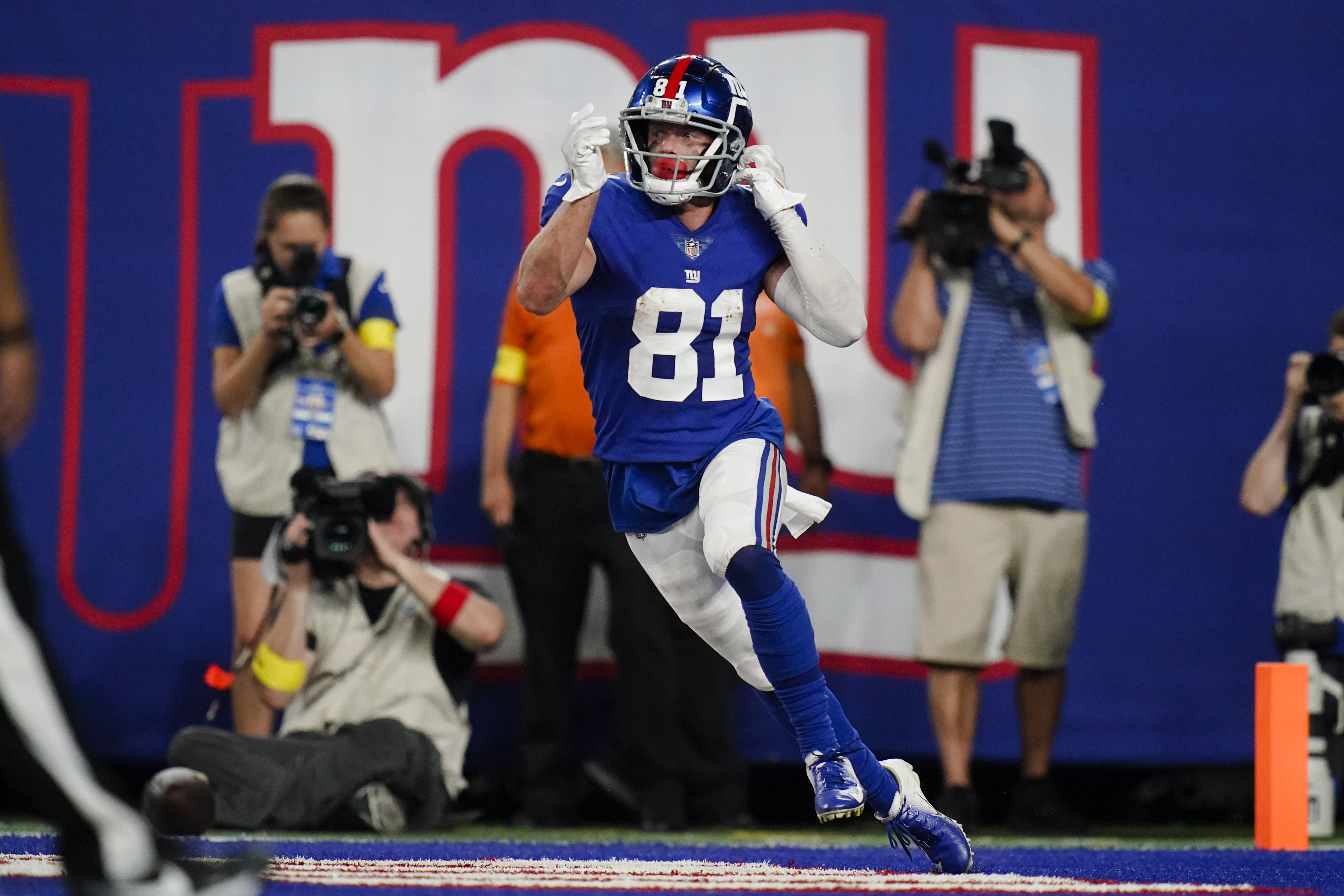 Webb Rallies Giants Over Bengals With 2 TD Passes to Bachman - Bloomberg