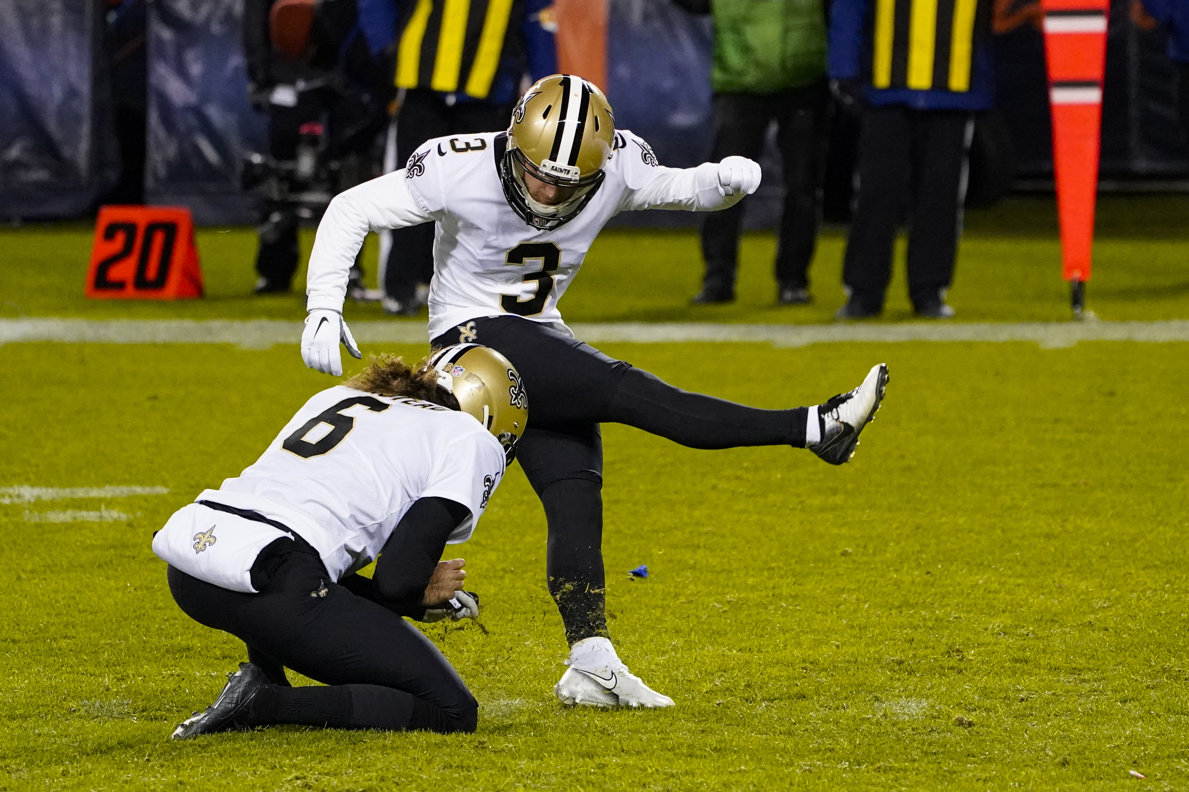 Broncos Wide Receiver Tim Patrick Ejected After Punching Raiders Player