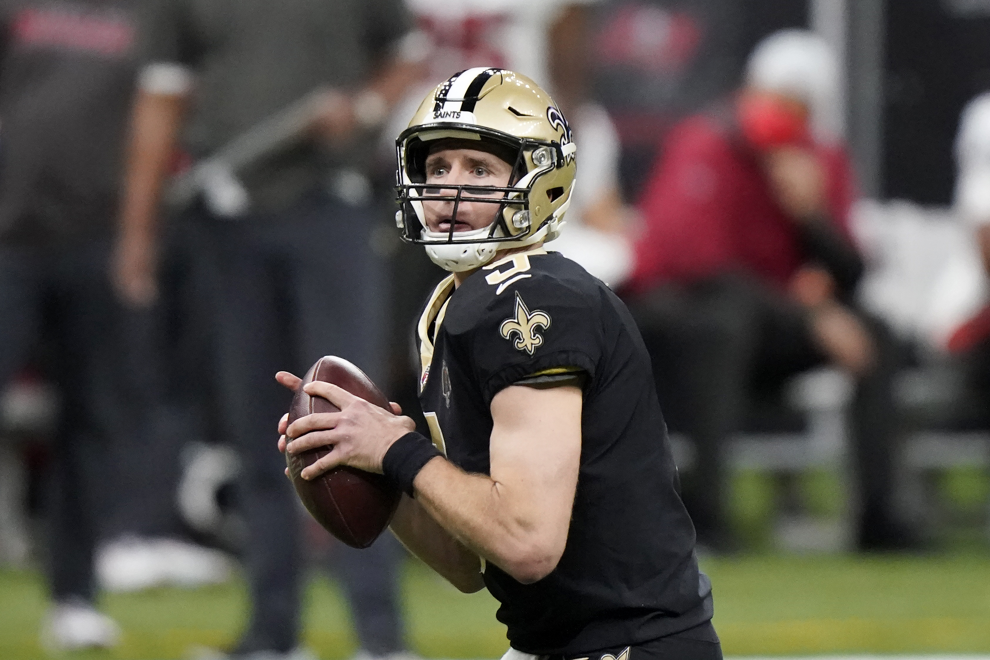 If Drew Brees retires, who will the New Orleans Saints turn to?