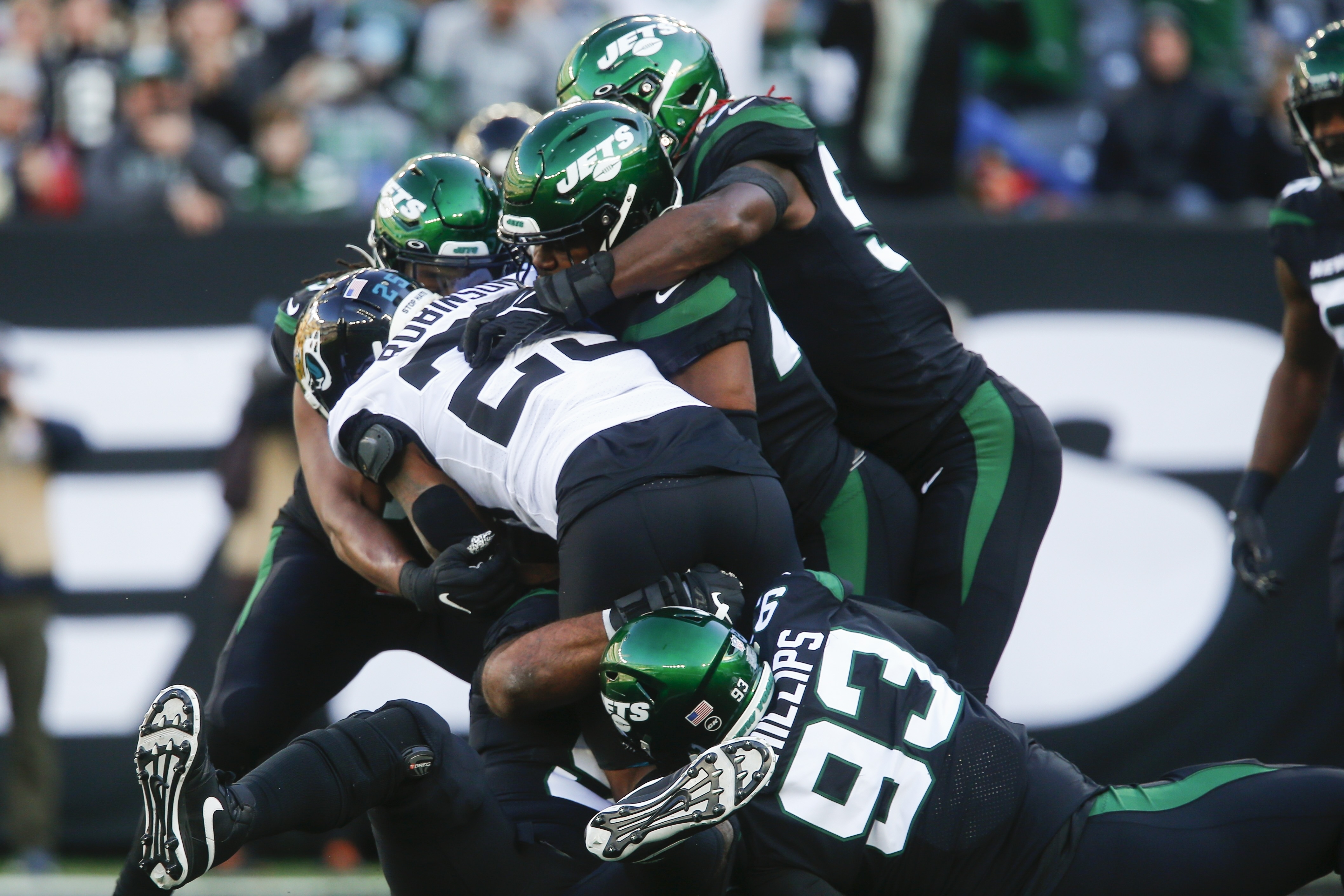 Jets defense has no answers for Jaguars, Trevor Lawrence
