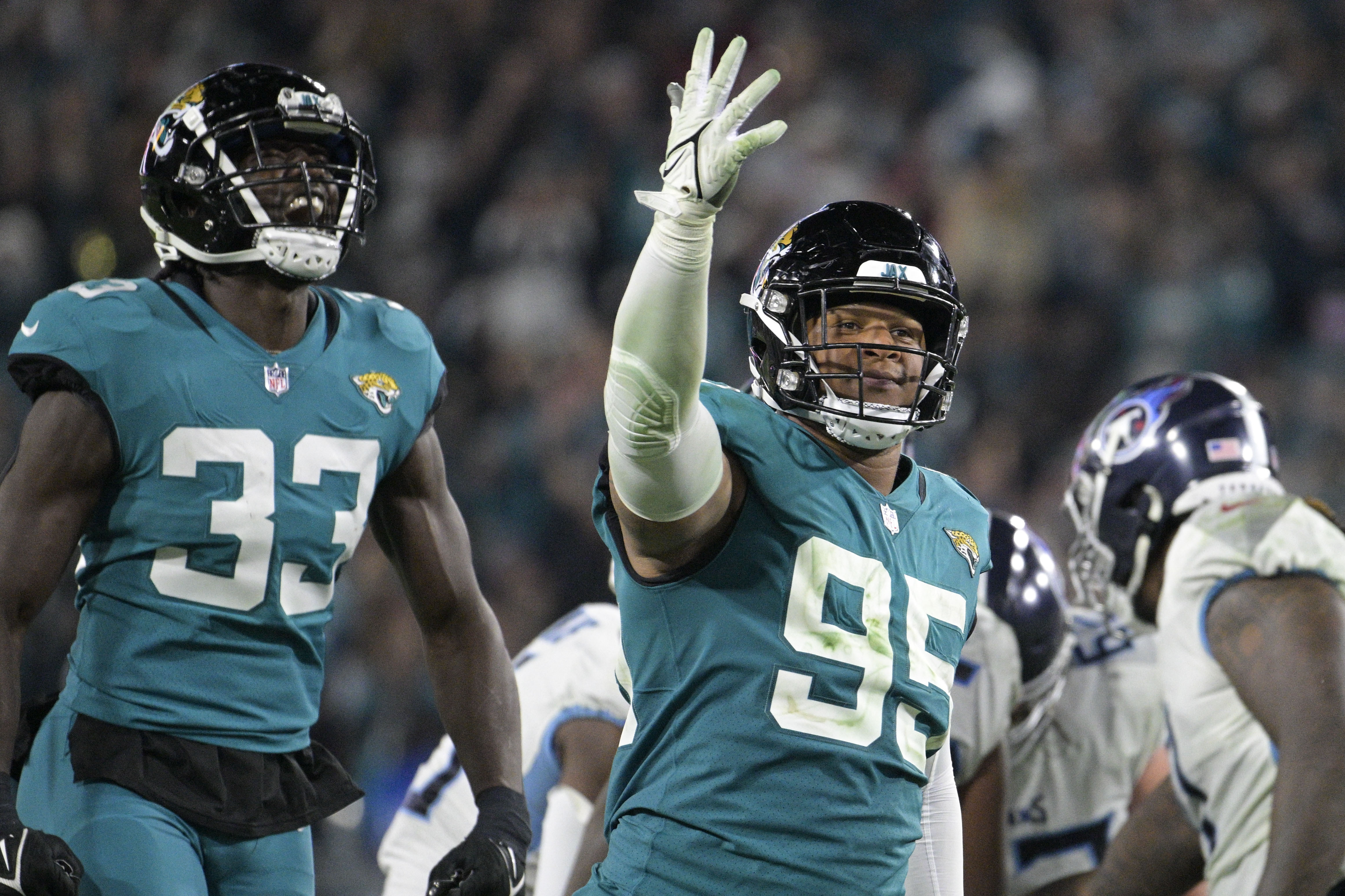 Jaguars re-sign defensive lineman Robertson-Harris, running back Hasty