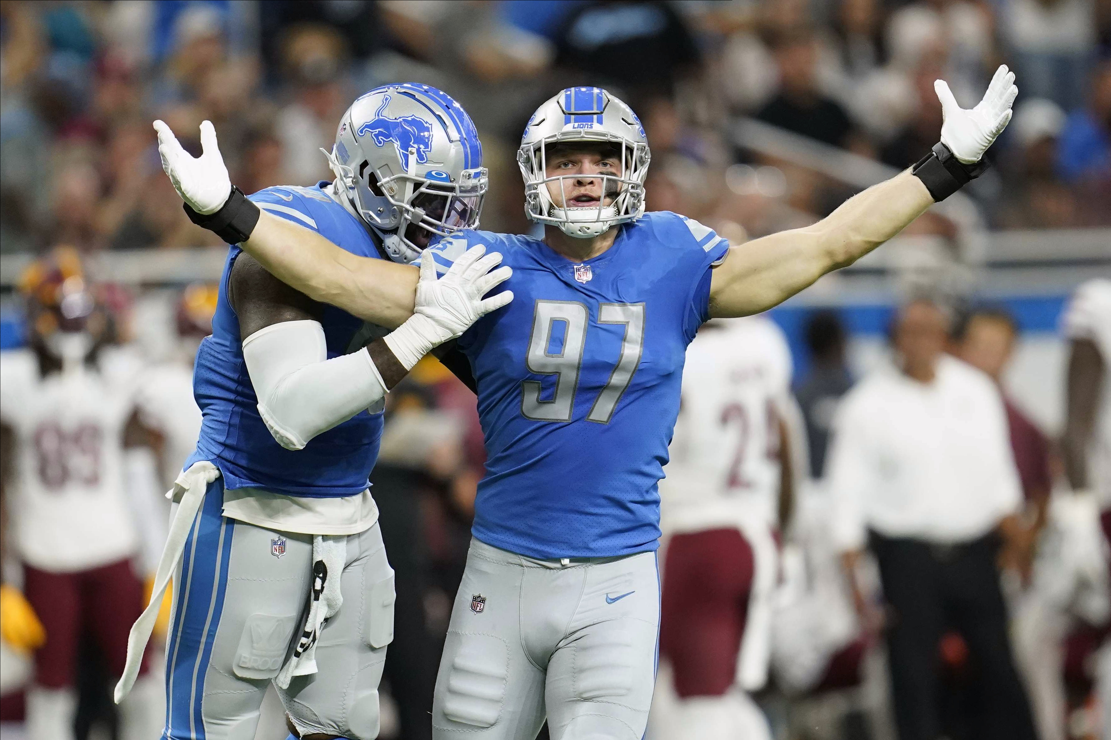 Goff throws for 4 TDs, Lions roar over Commanders – The Morning Sun