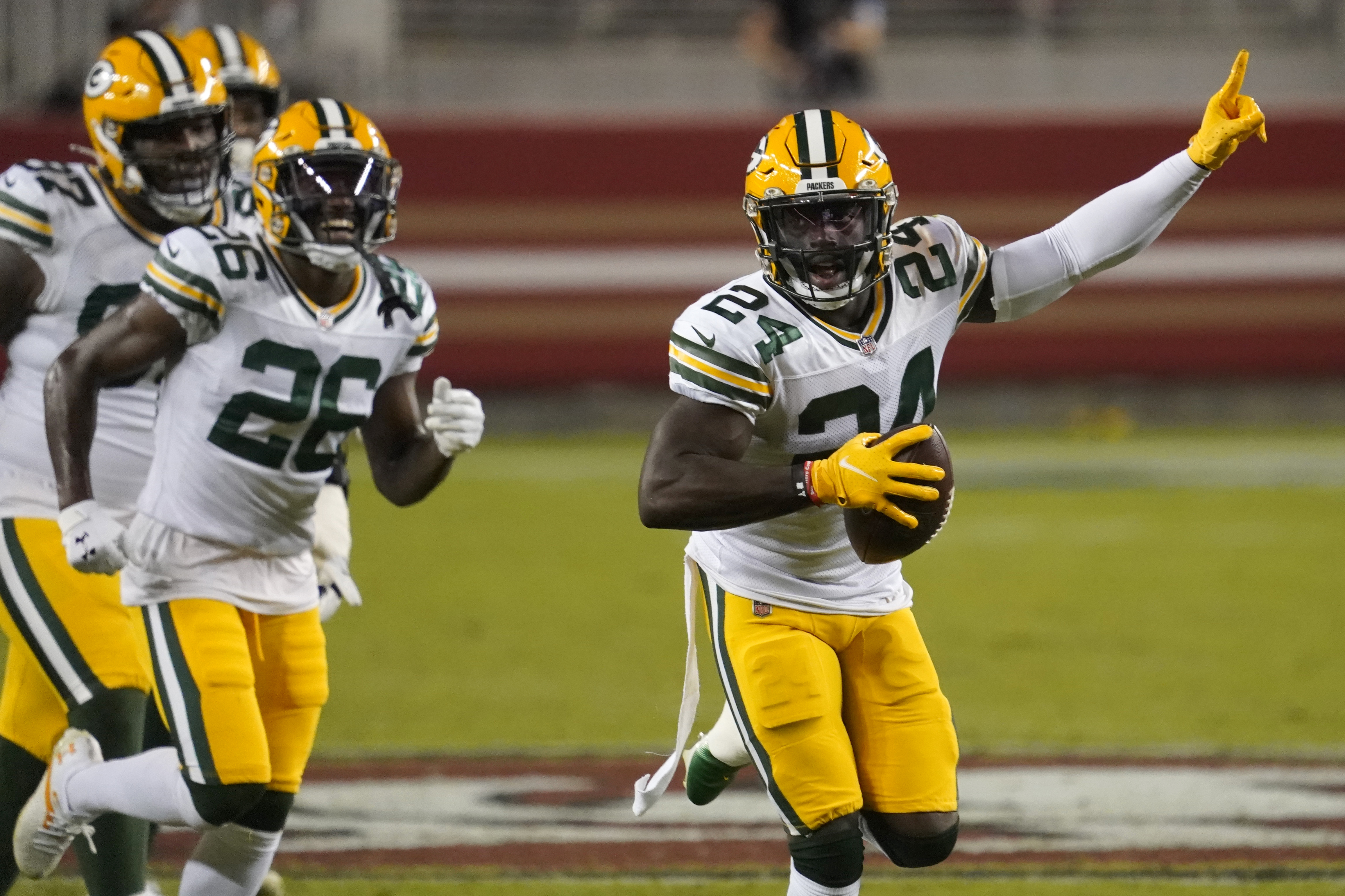 Aaron Rodgers leads Packers past undermanned 49ers, 34-17 – New