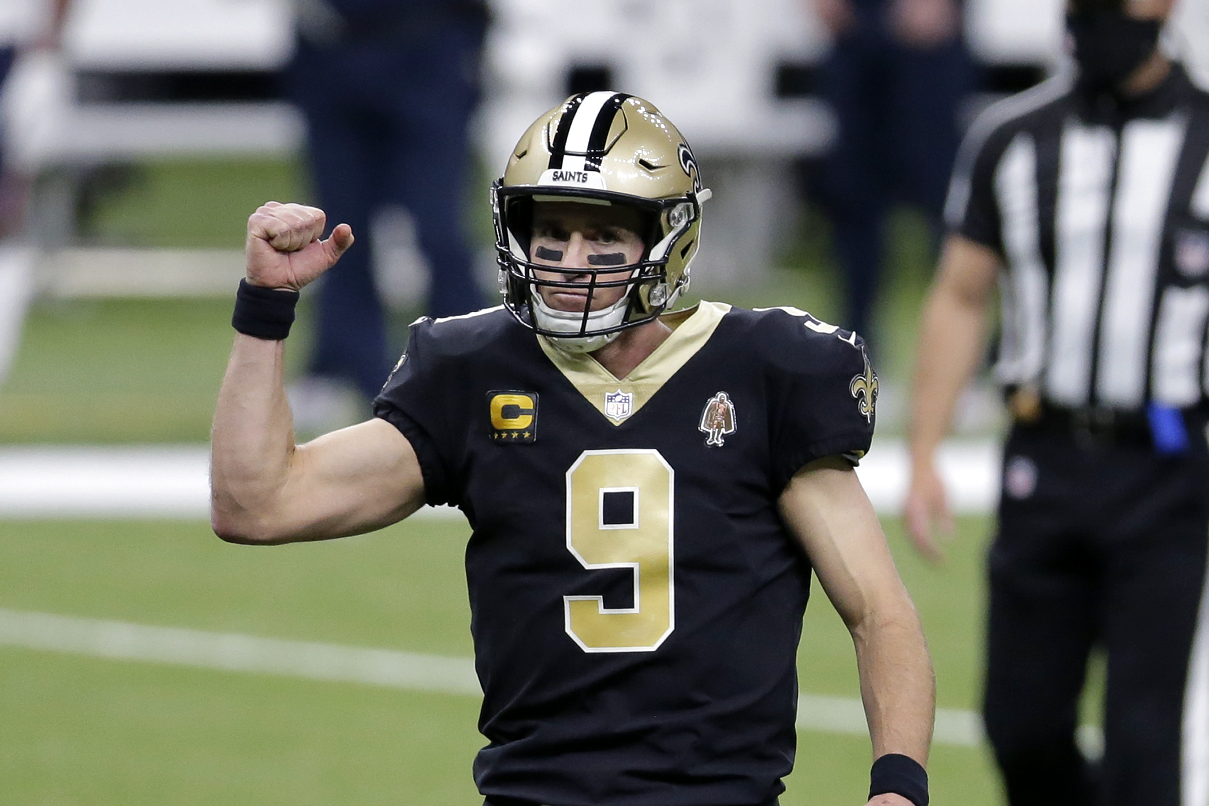 Brees, Saints Pull Away Late for 21-9 Playoff Win Over Bears, Chicago News