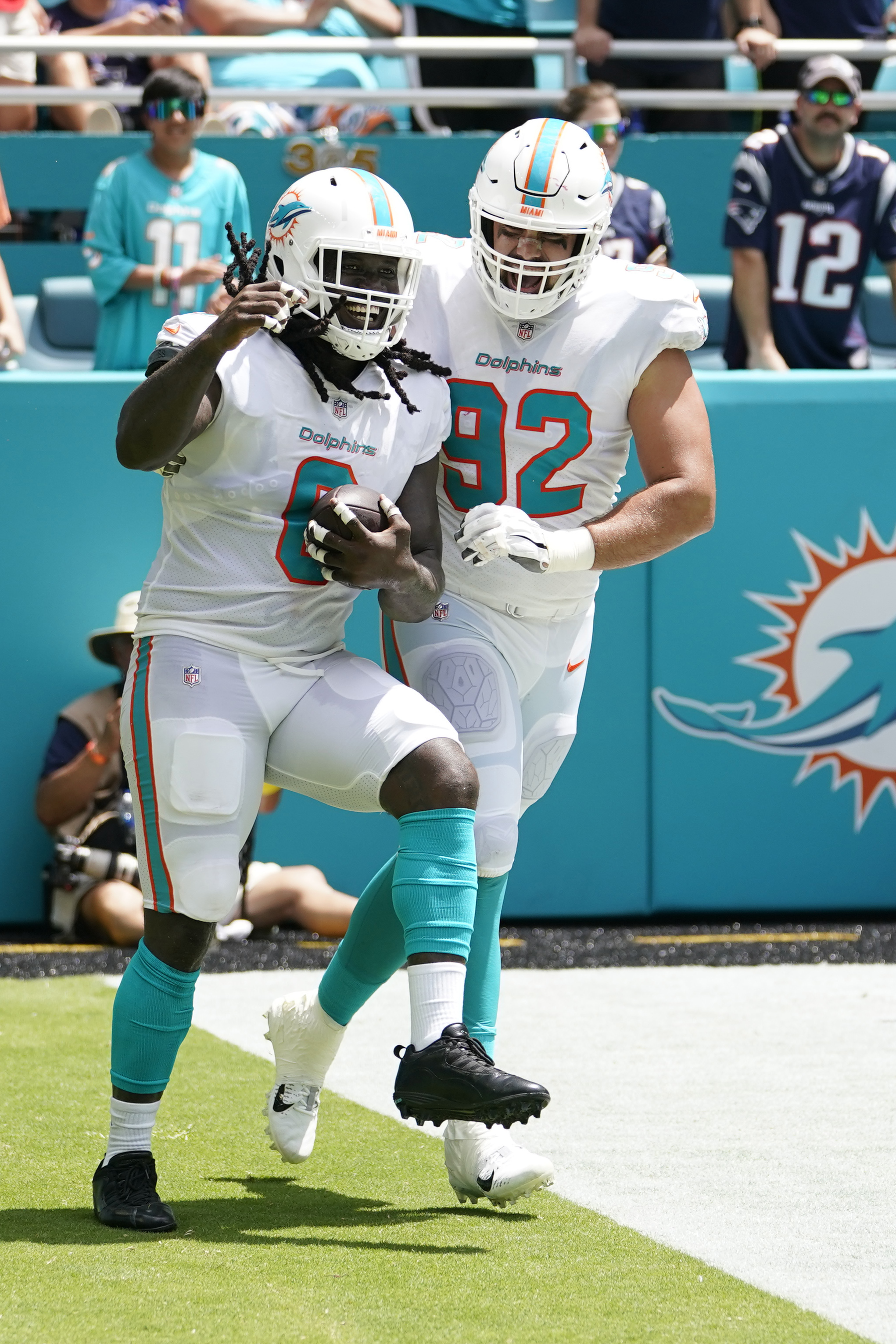 McDaniel era starts with a win, Dolphins top Patriots 20-7, FOX 4 Kansas  City WDAF-TV