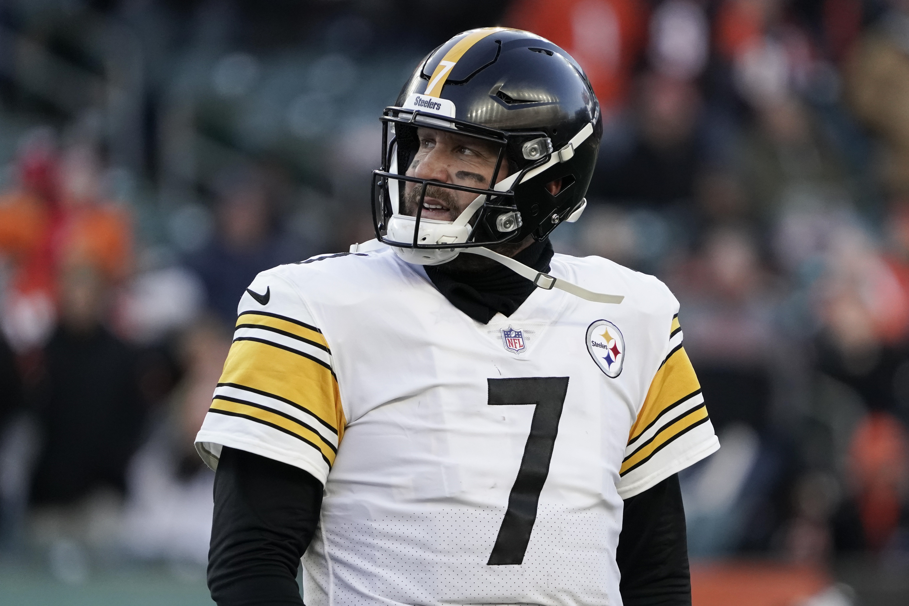 Mike Tomlin said it was Pat Freiermuth's idea for Steelers to wear