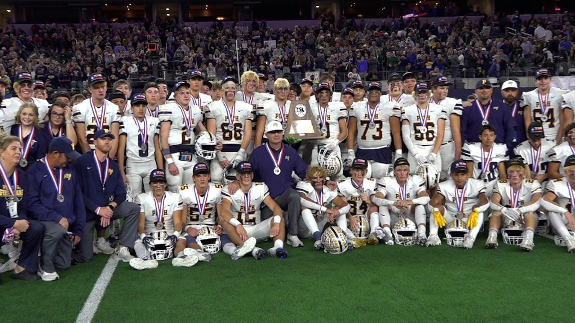 How to watch, buy tickets for 2022 UIL football state championship games at  AT&T Stadium