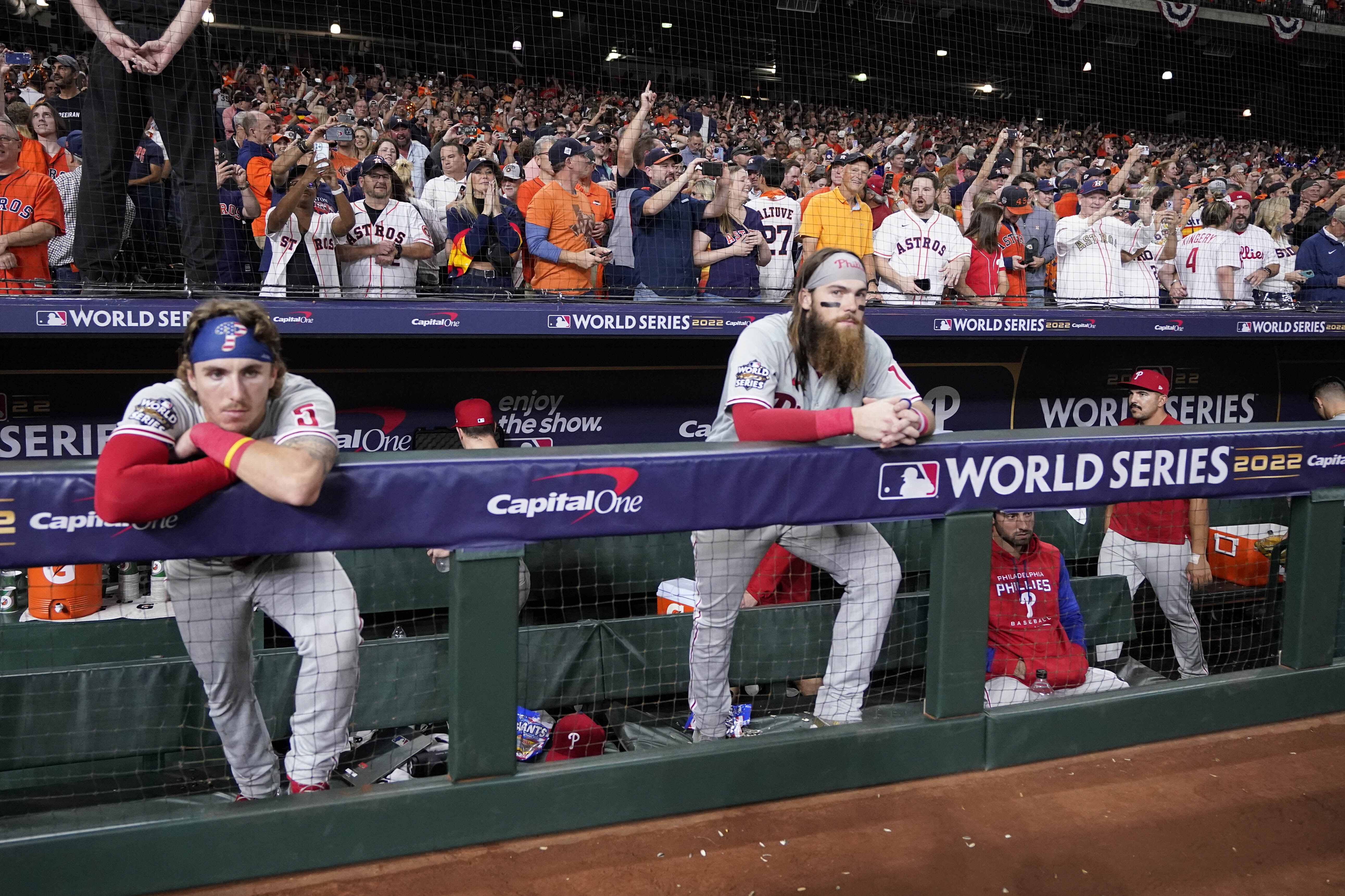 Houston Astros defeat Philadelphia Phillies and are crowned as World Series  champions