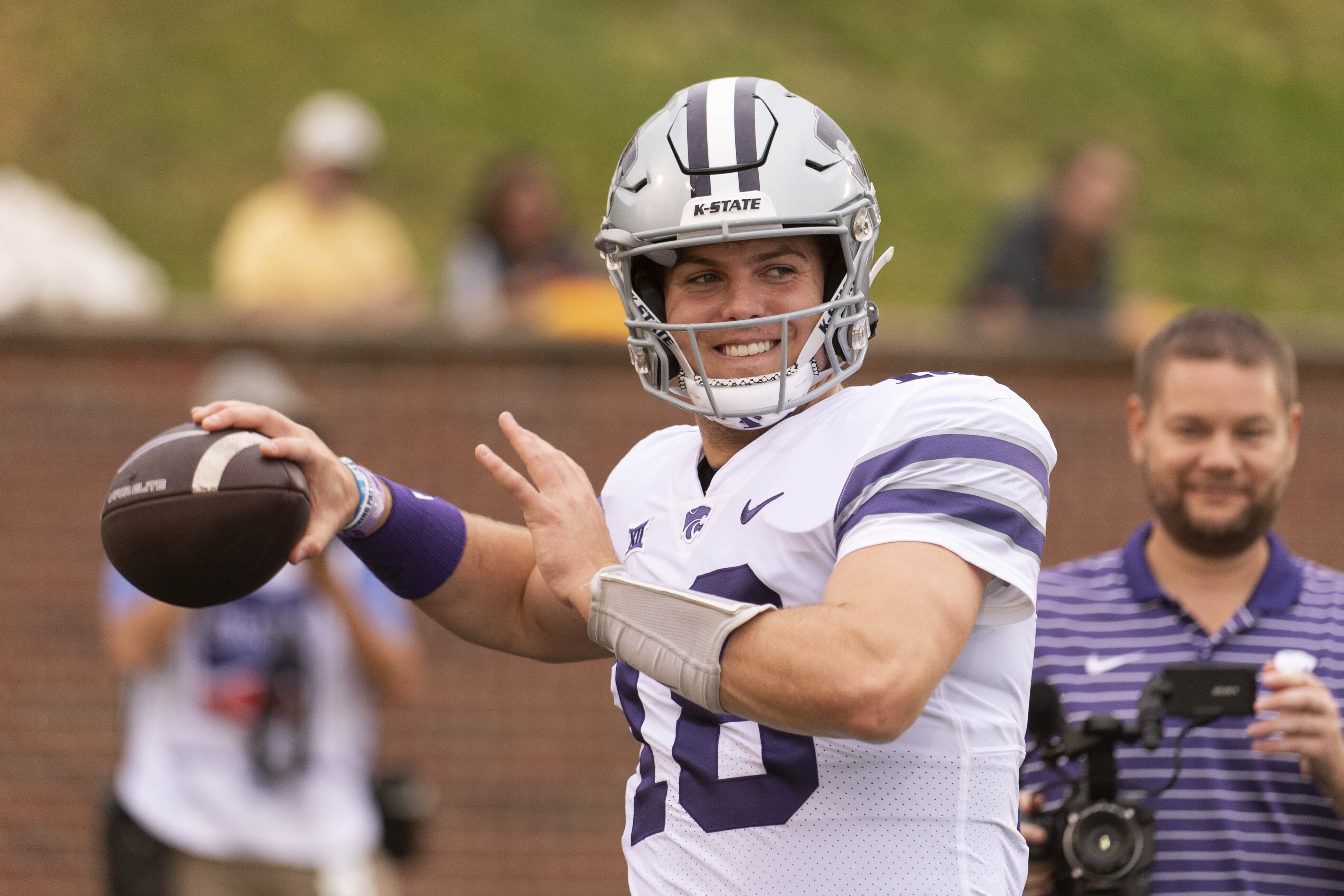 Kansas State football tight end Ben Sinnott goes from walk-on to star