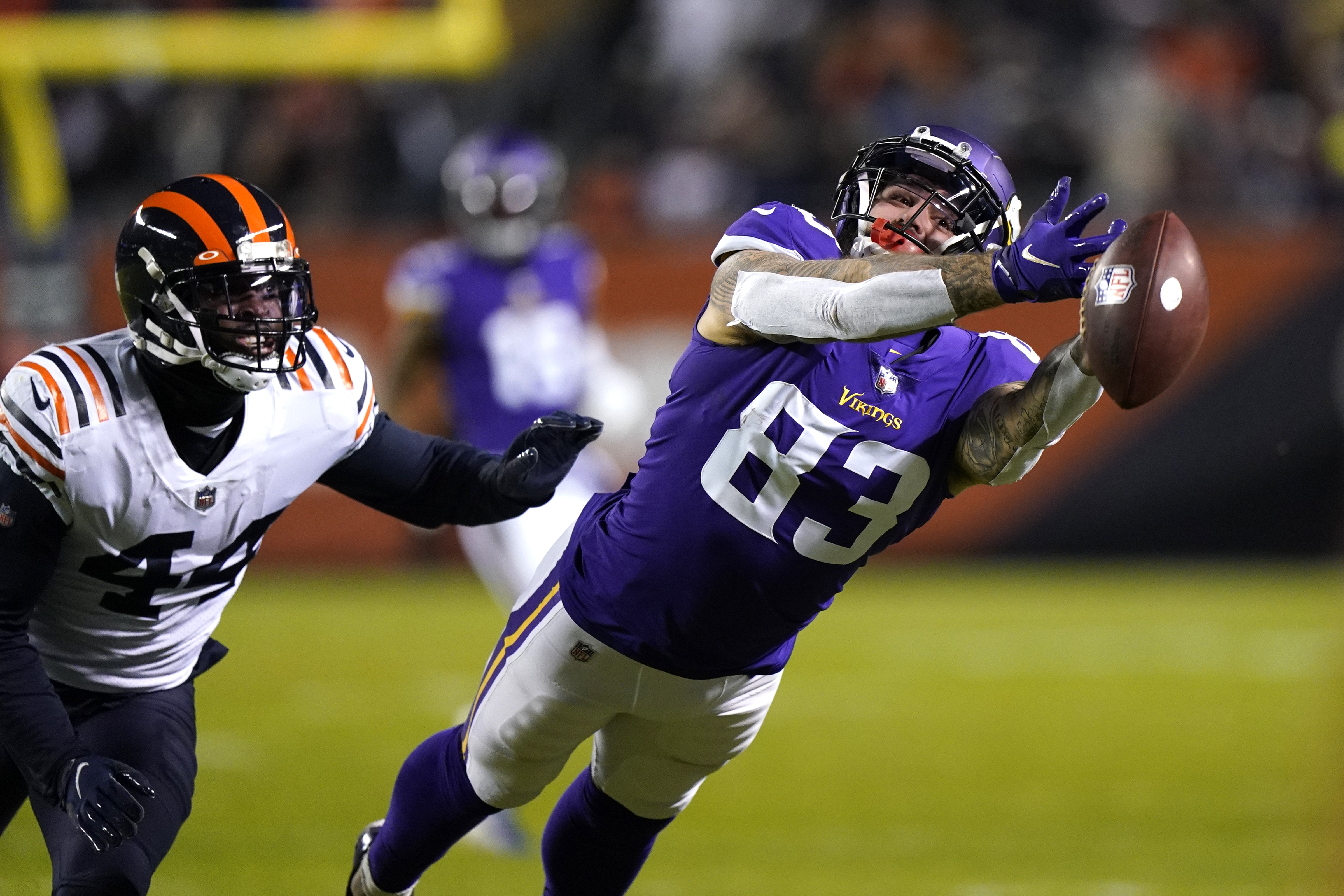 Vikings place star linebacker Anthony Barr on COVID-19 reserve list – Twin  Cities