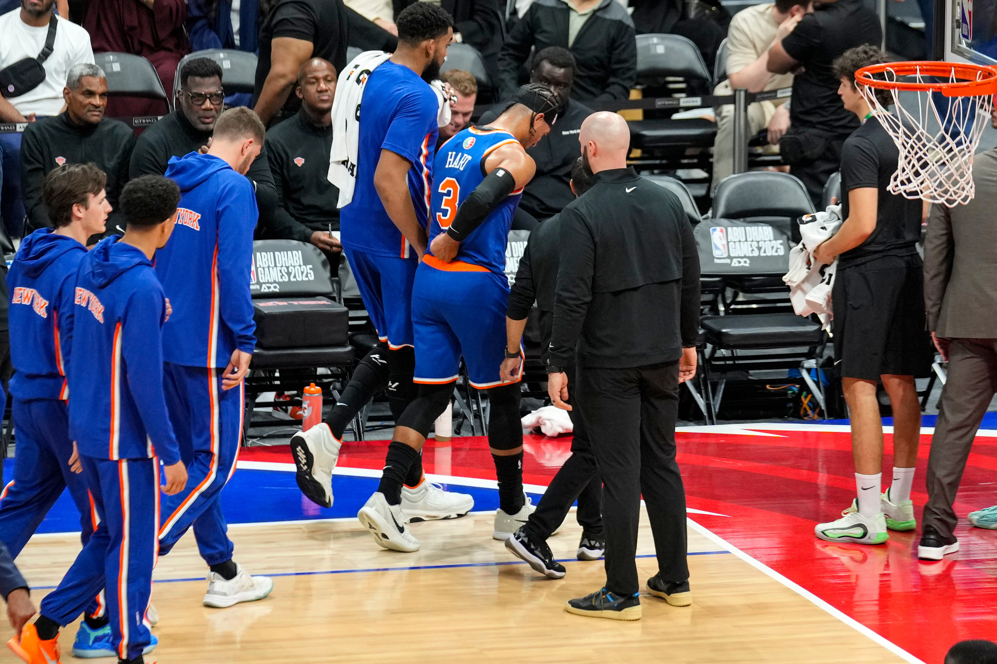 Josh Hart ejected from Knicks' preseason game after slipping to