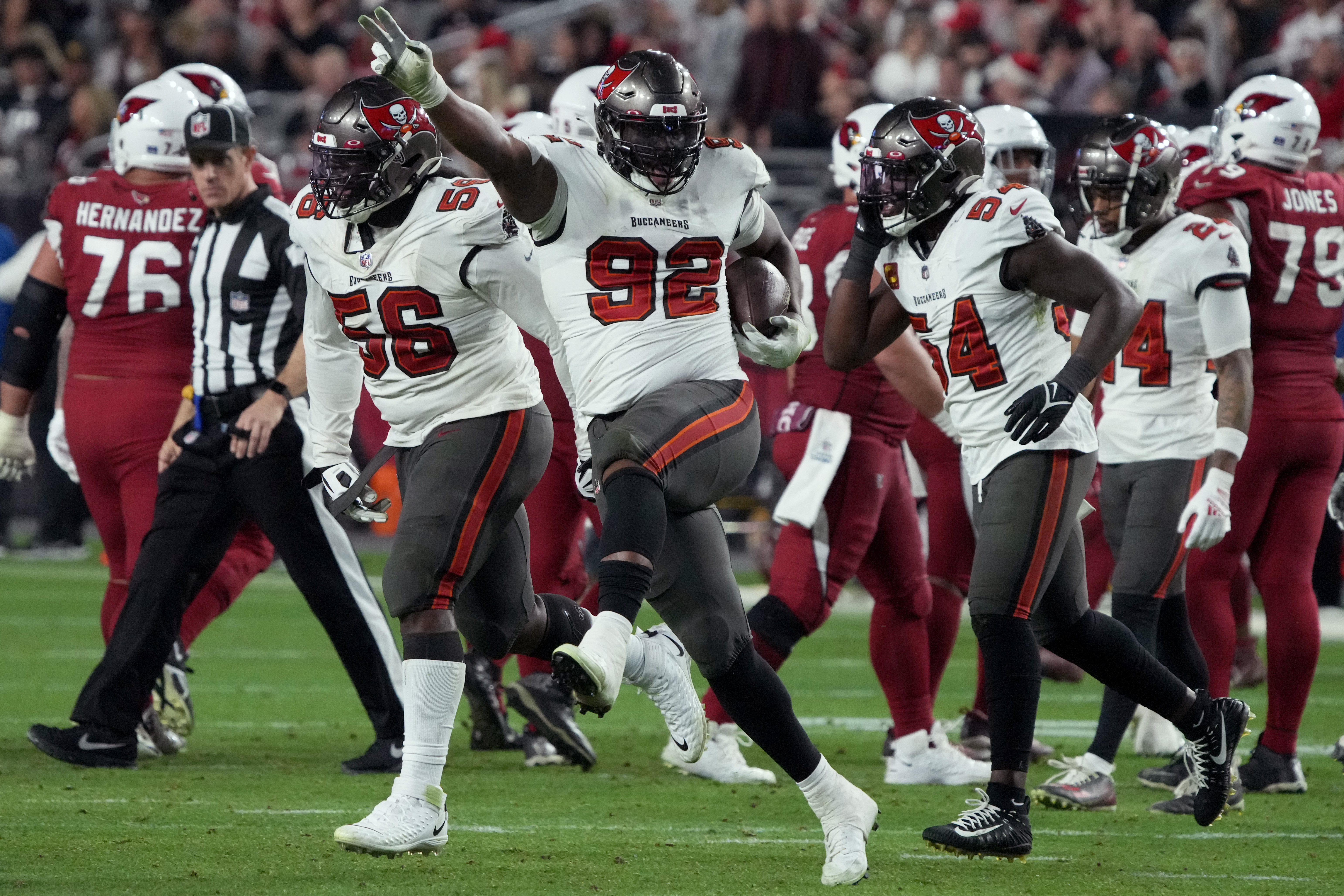 Bucs Escape Arizona, Bucs vs Cardinals Week 16