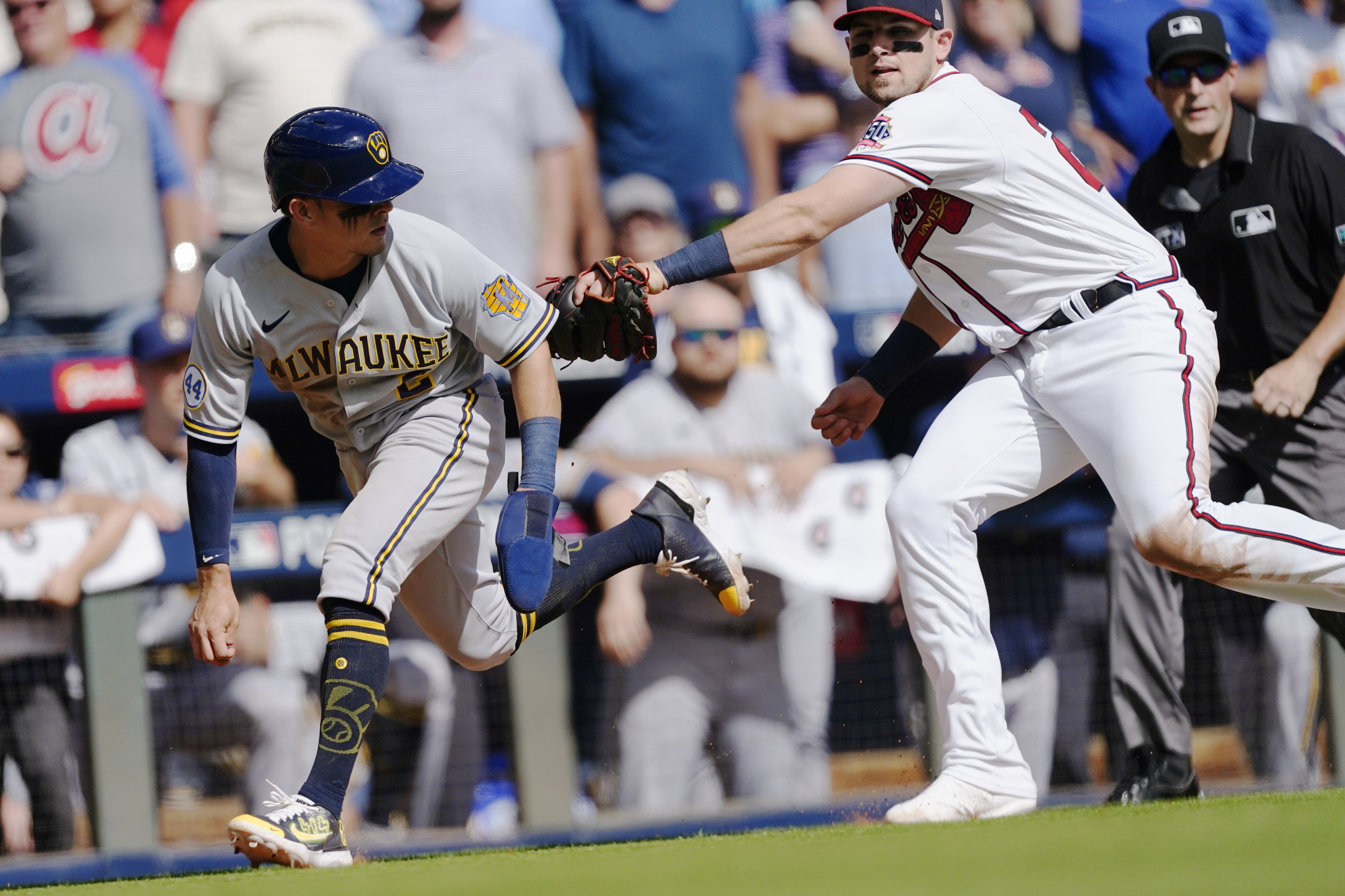 Punchless Crew: Brewers slumping at worst possible time