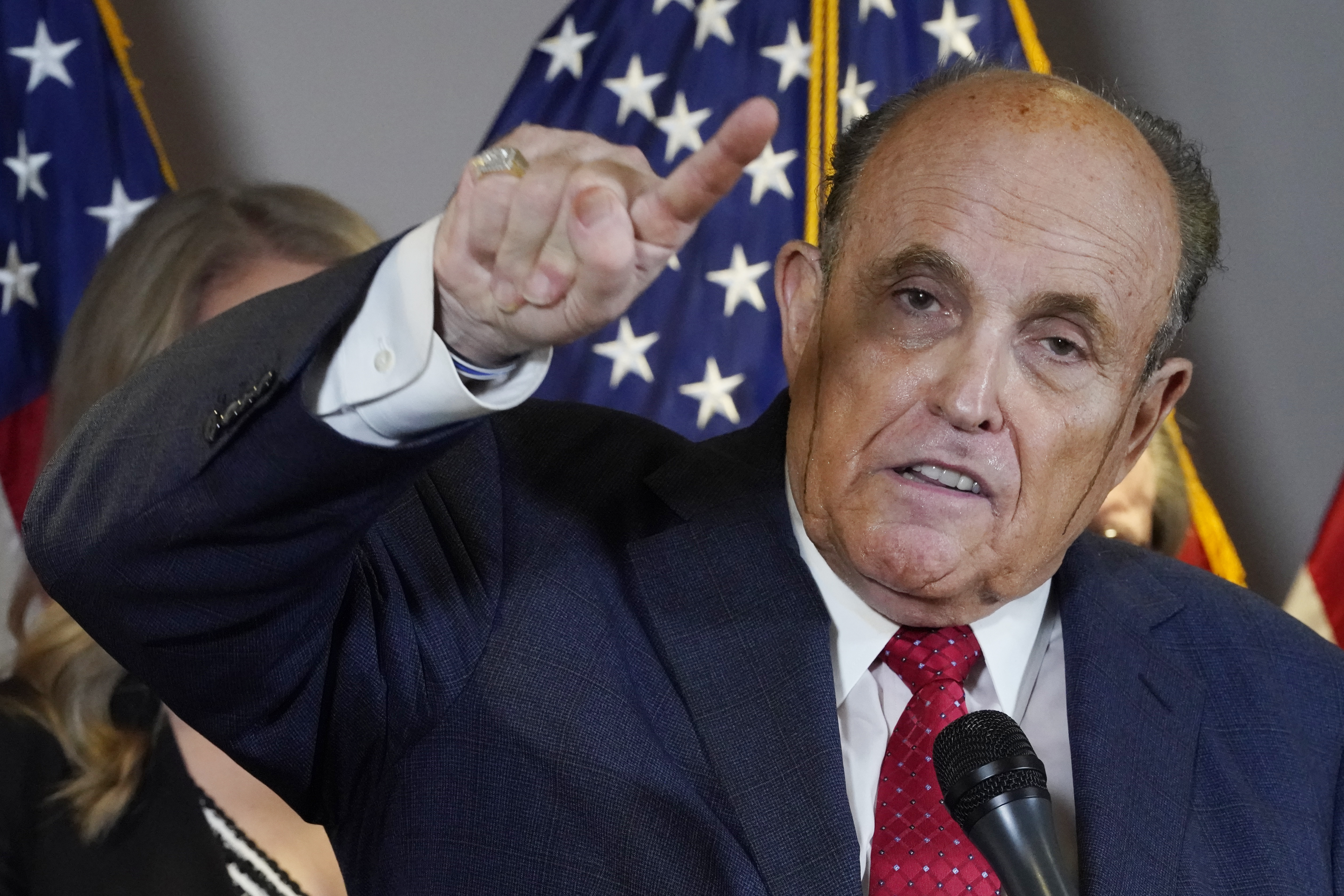 Rudy Giuliani Tests Positive For Covid 19 President Trump Says