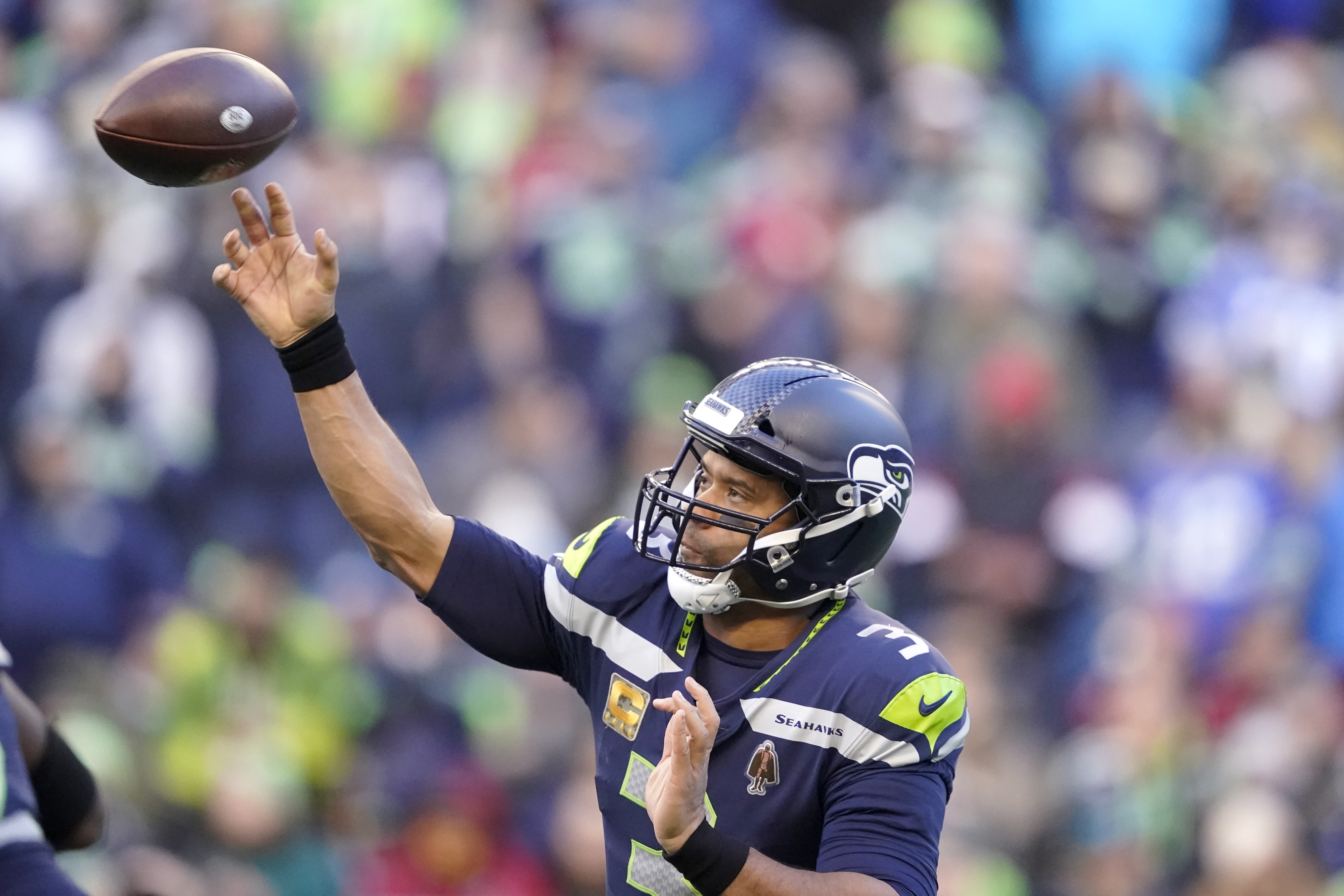 McCoy leads Cardinals to decisive 23-13 win over Seahawks – KXAN